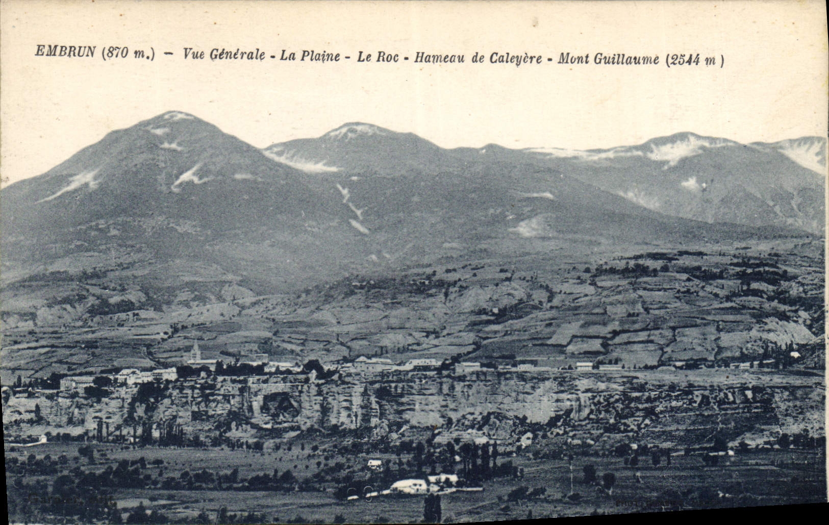 CPA Embrun Vue Generale La Plaine Hameau de Caleyere Mont Guillaume 