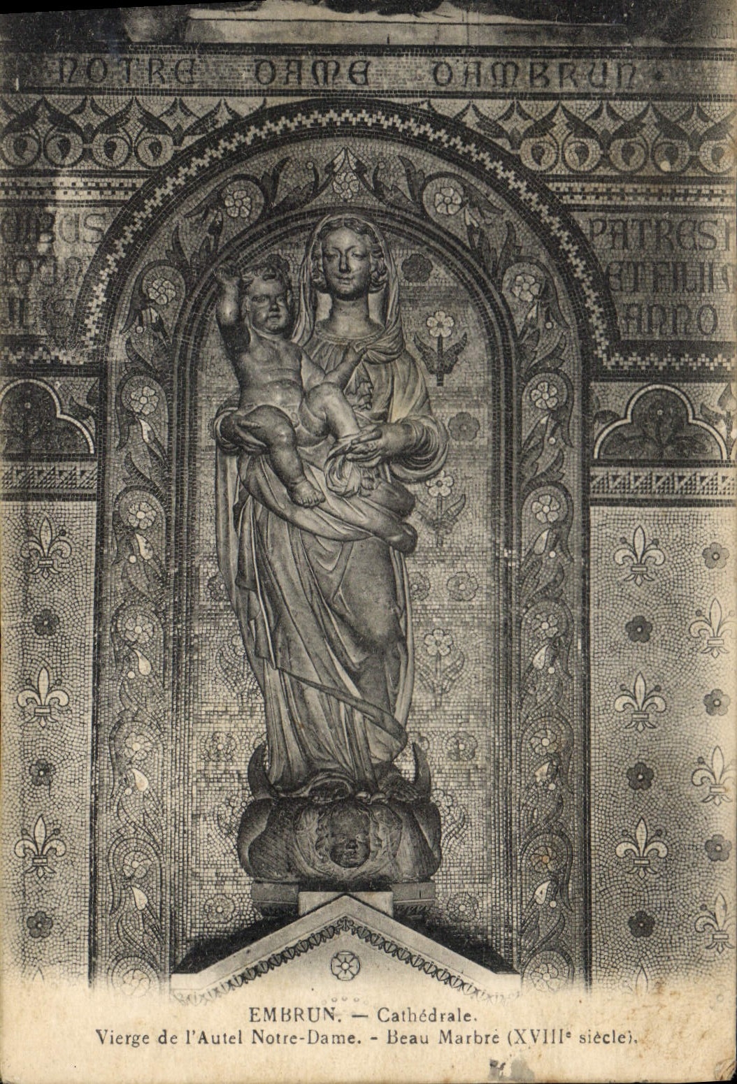 CPA Embrun Cathedrale Vierge de l'Autel Notre Dame