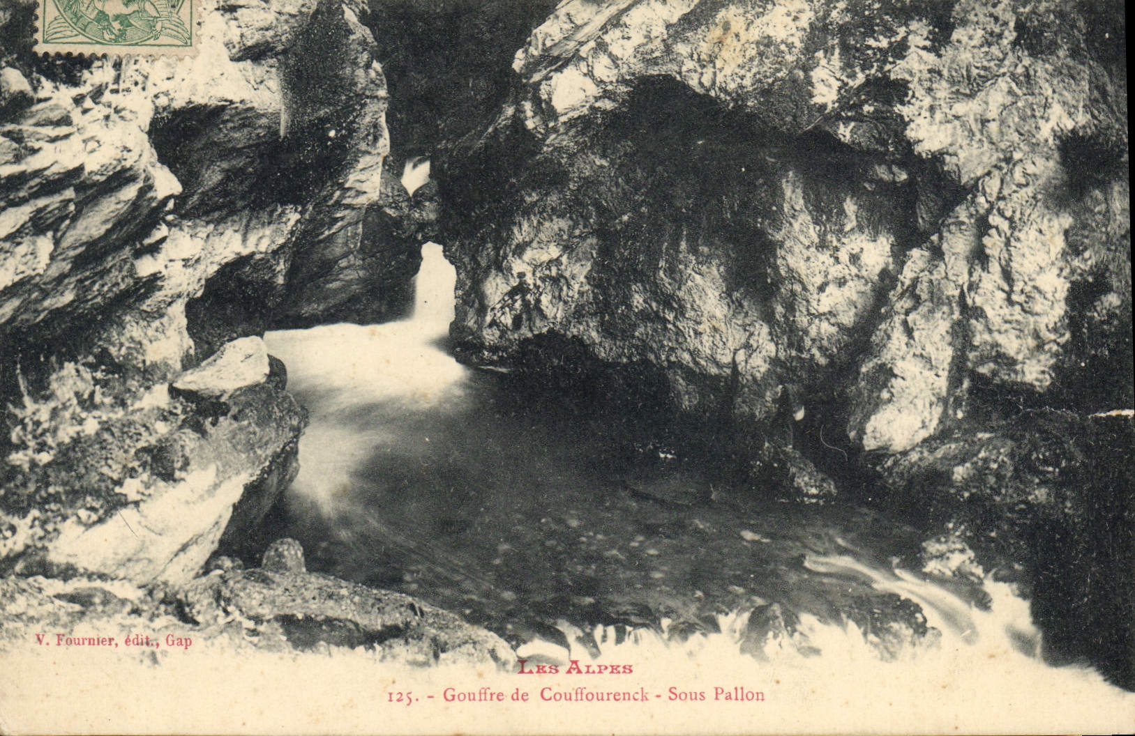 CPA Les Alpes Gouffre de Couffourenck Sous Pallon 