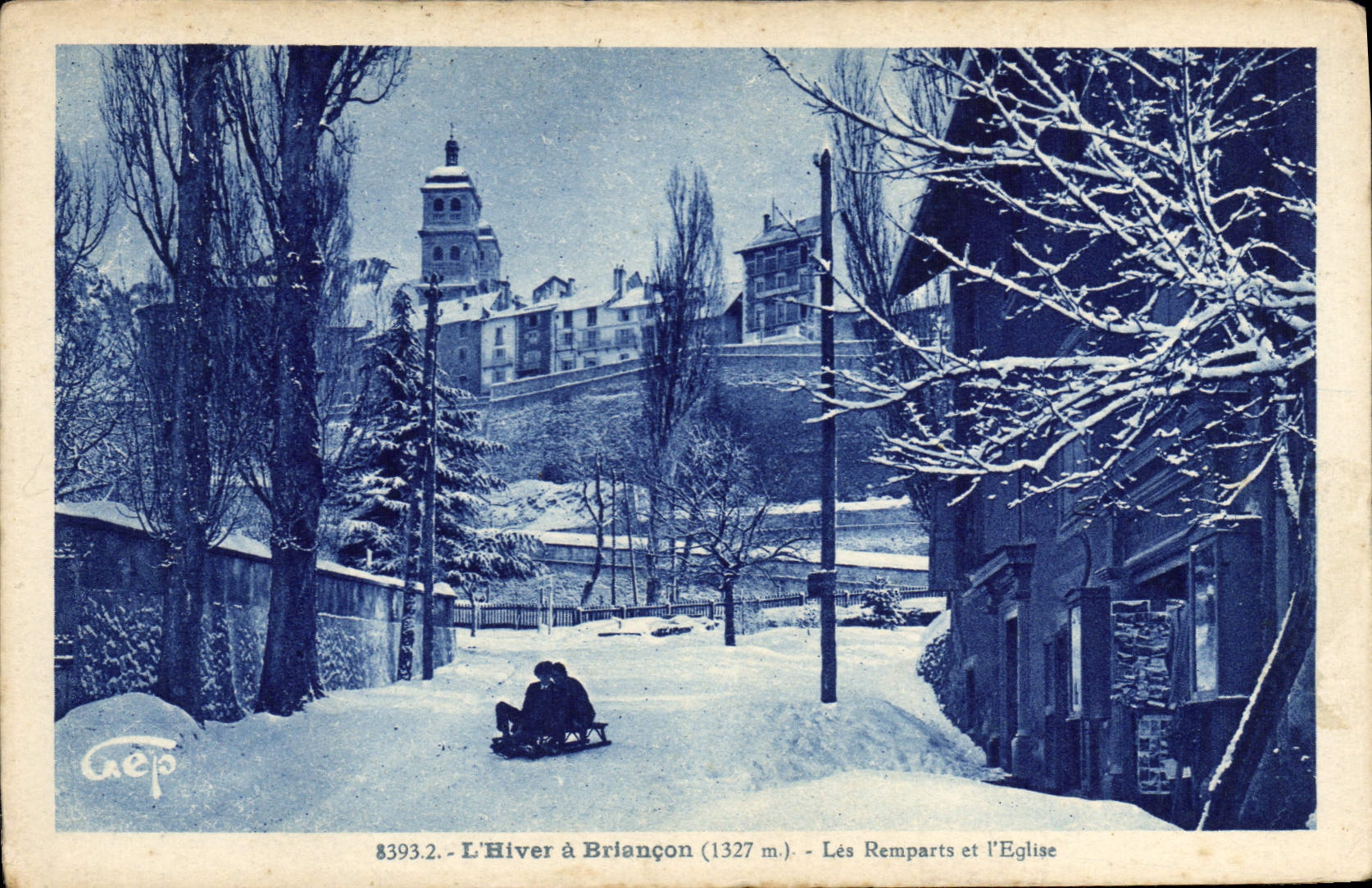 CPA L'Hiver a Briancon Les Remparts et l'Eglise