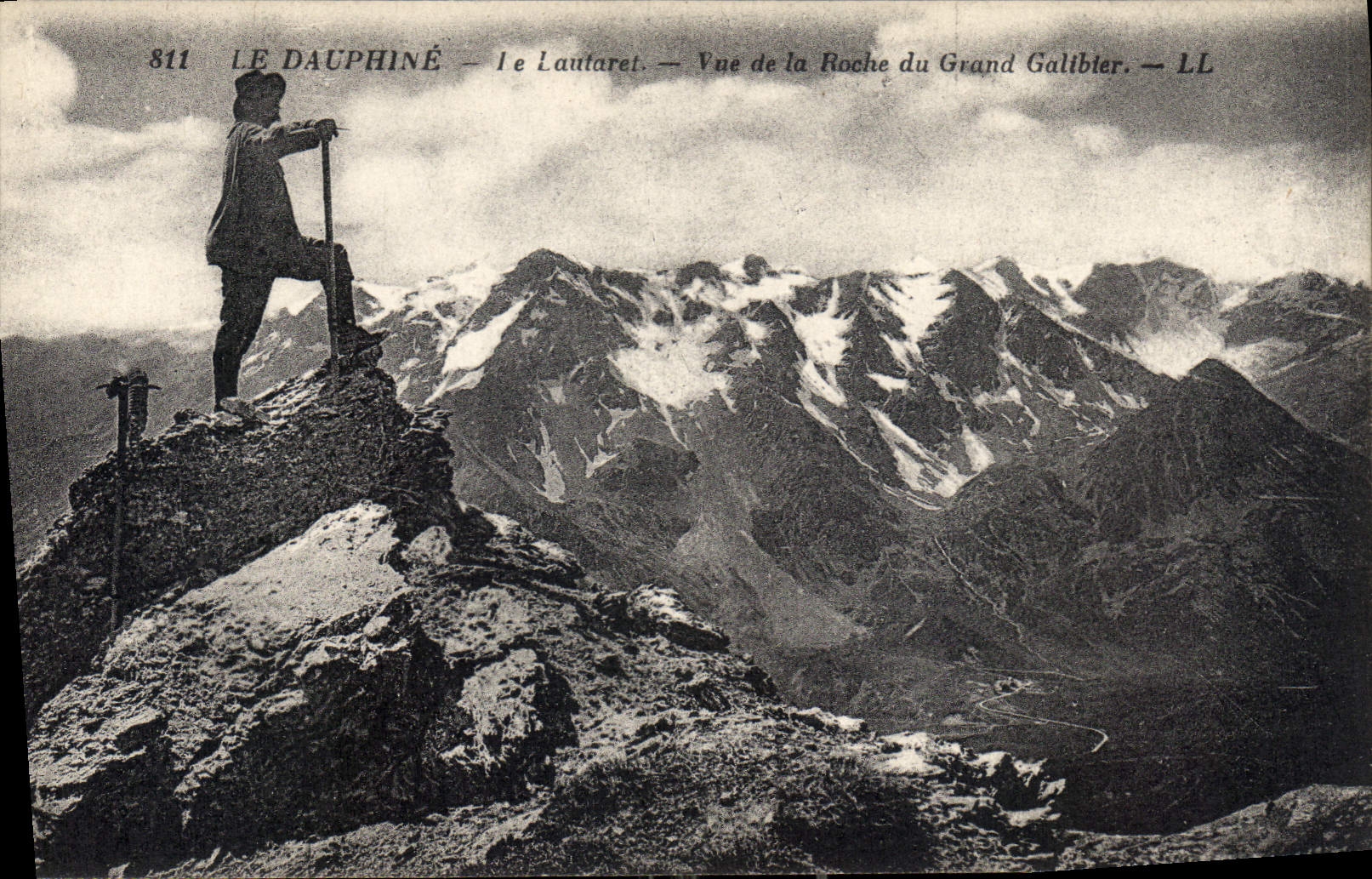 CPA Le Dauphine Le Lautaret Vue de la Roche du Grand Galibier