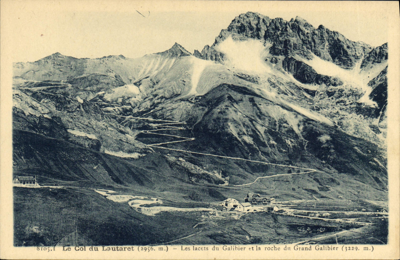 CPA Col du Lautaret Les lacets du Galibier et la roche du Grand Galibier