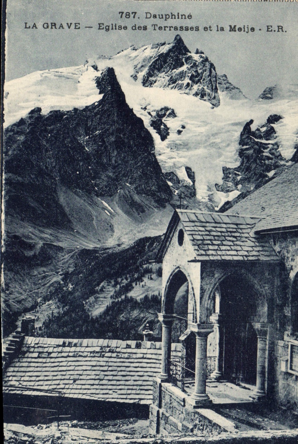 CPA Dauphine La Grave Eglise des Terrasses et la Meije