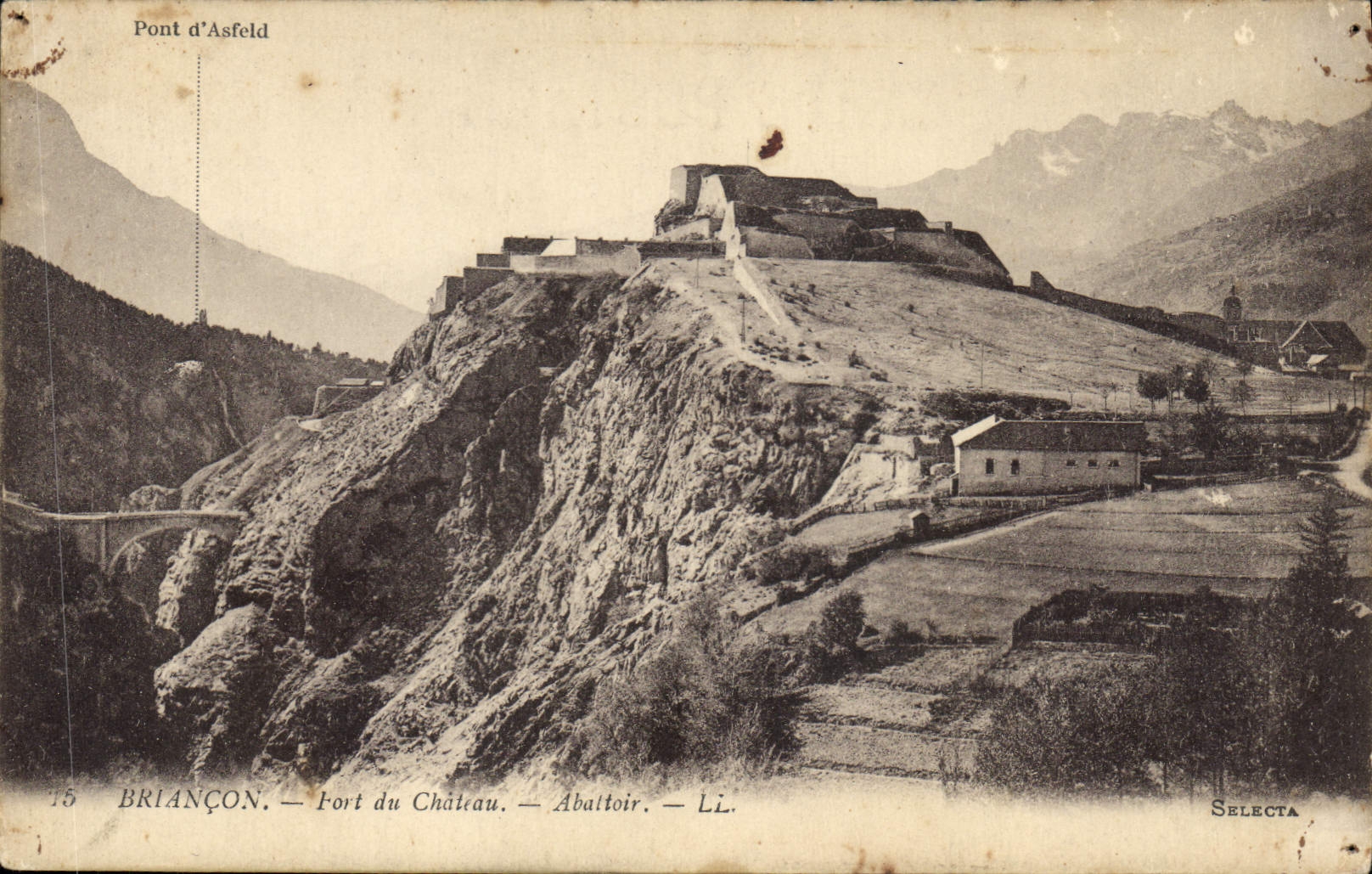 CPA Briancon Fort du Chateau Abattoir 