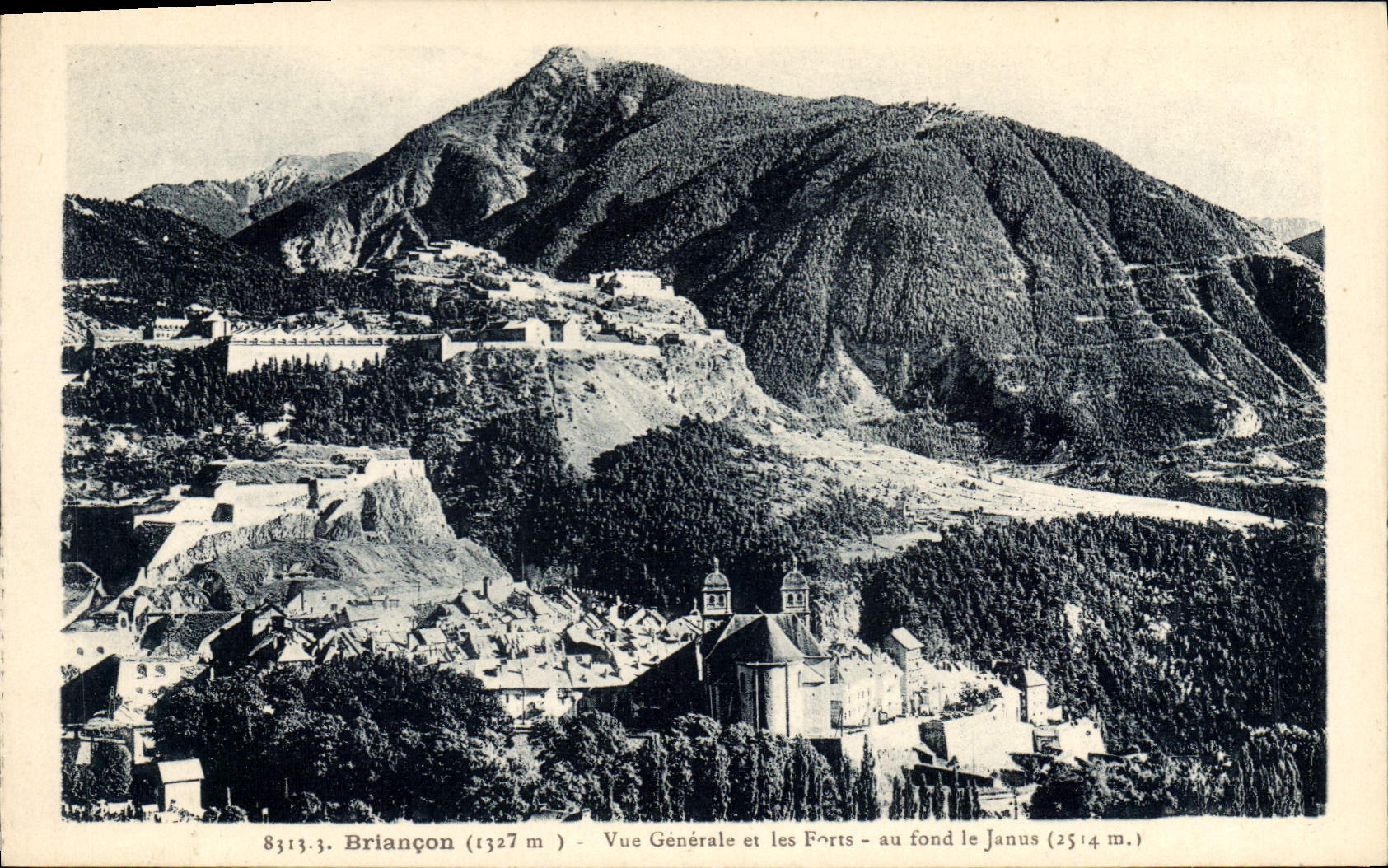 CPA Briancon Vue Generale et les Forts au fond le Janus