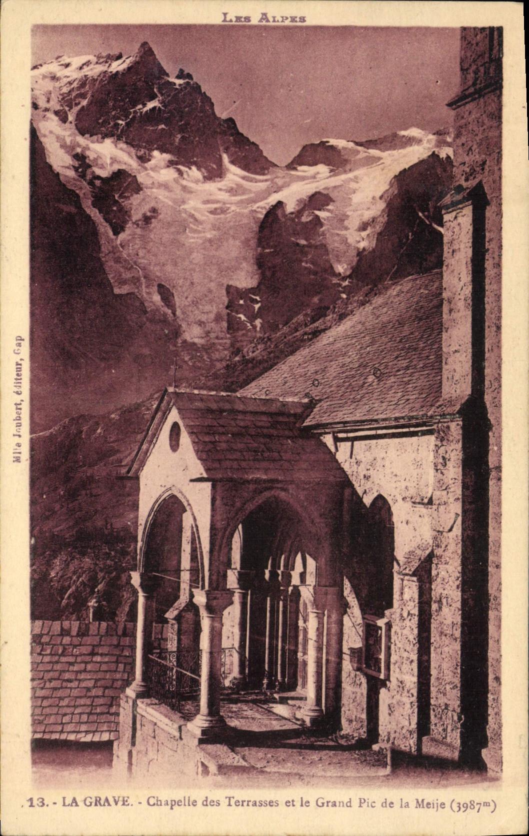 CPA La Grave Chapelle des Terrasses et le Grand Pie de la Meije