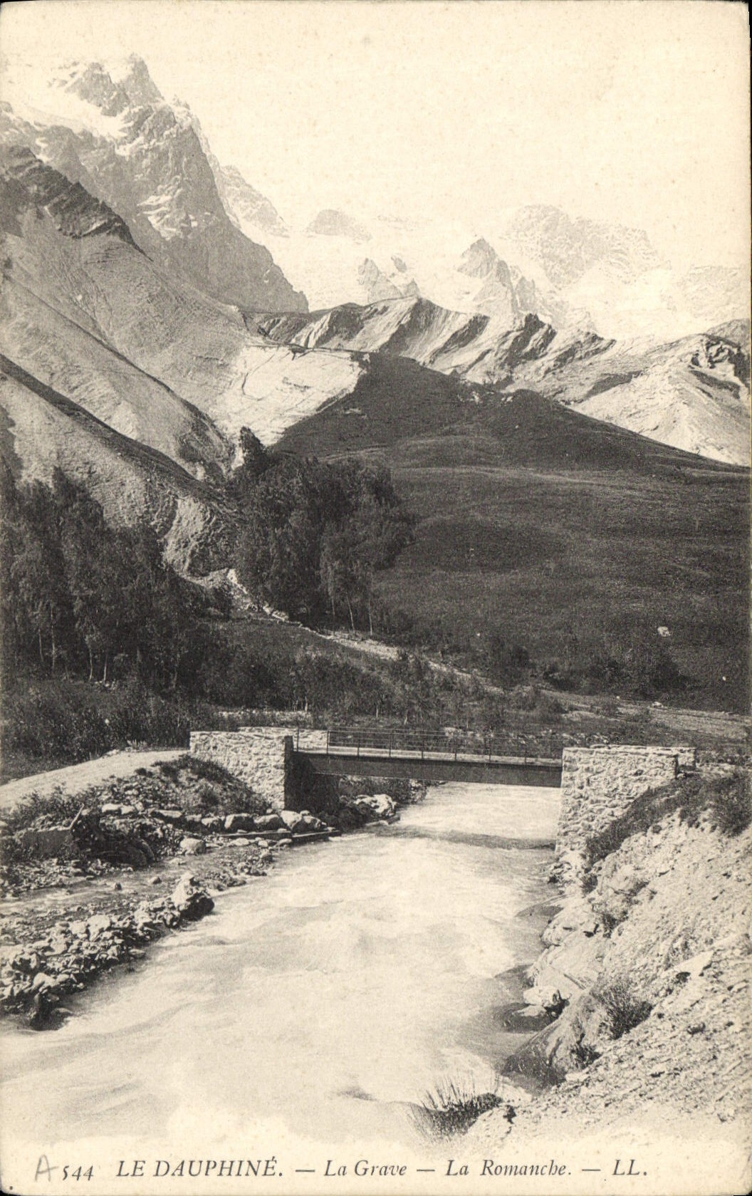 CPA Le Dauphine La Grave La Romanche 