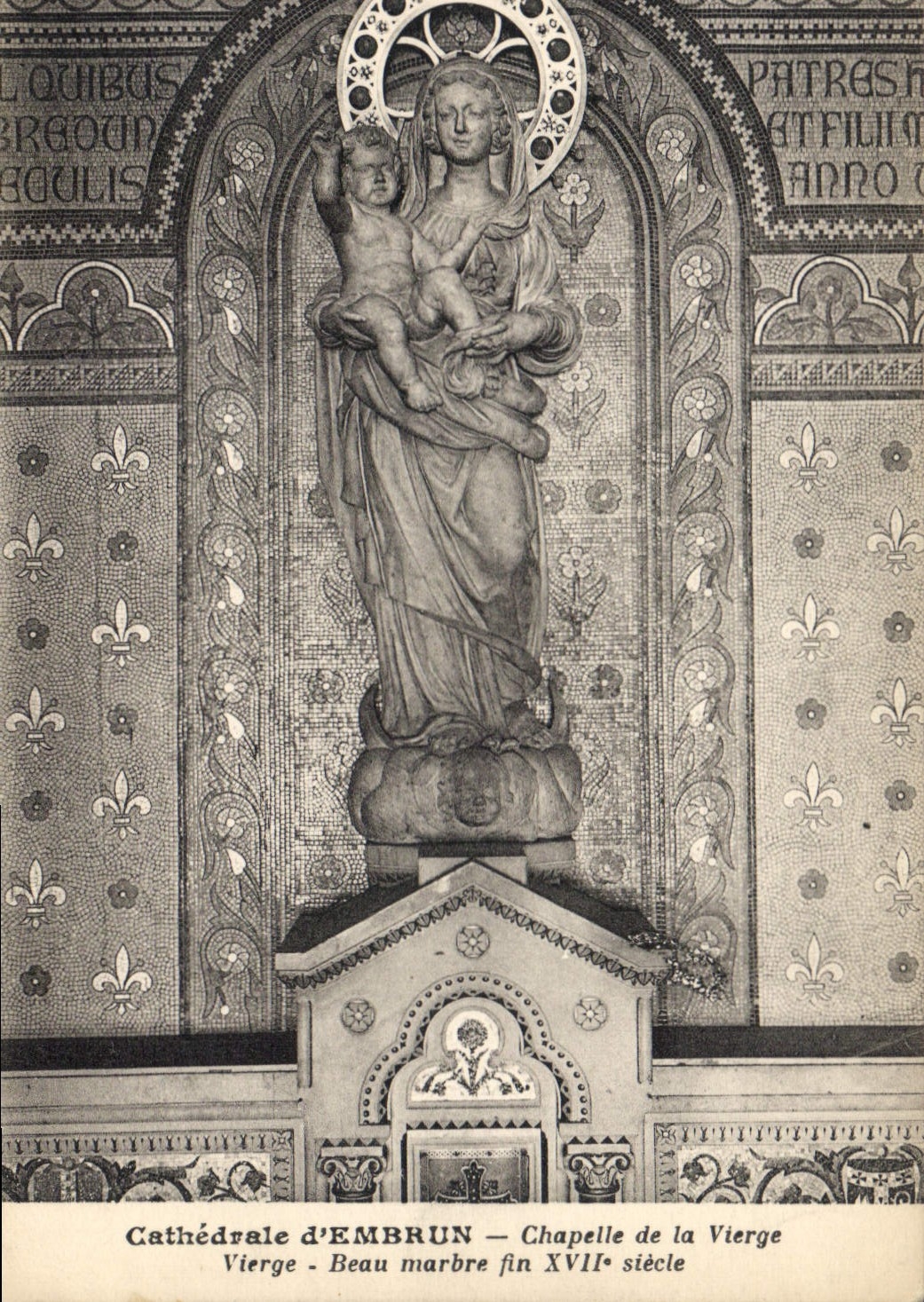 CPA Cathedrale d'Embrun Chapelle de la Vierge 