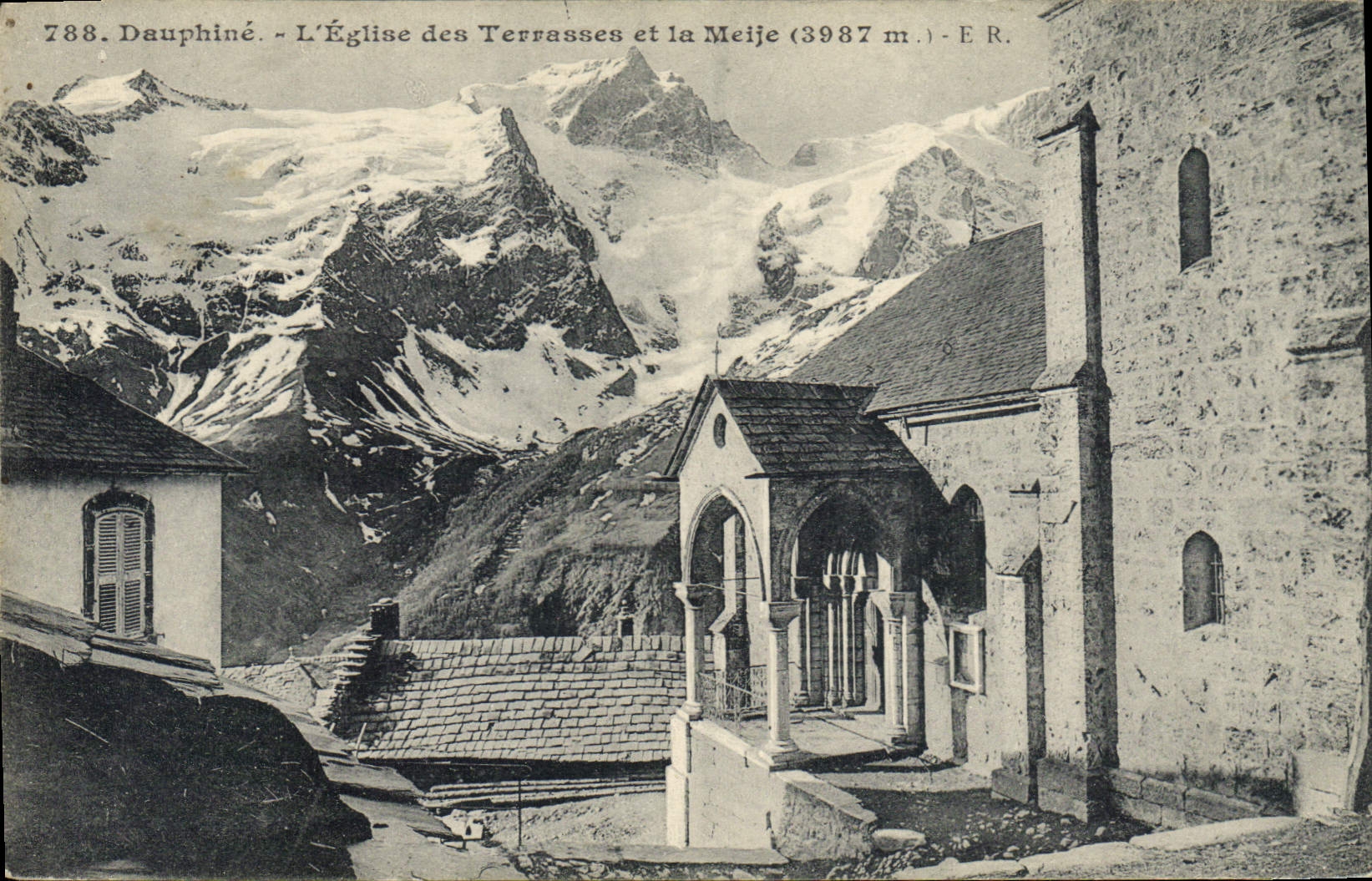 CPA Dauphine L'Eglise des Terrasses et la Meije