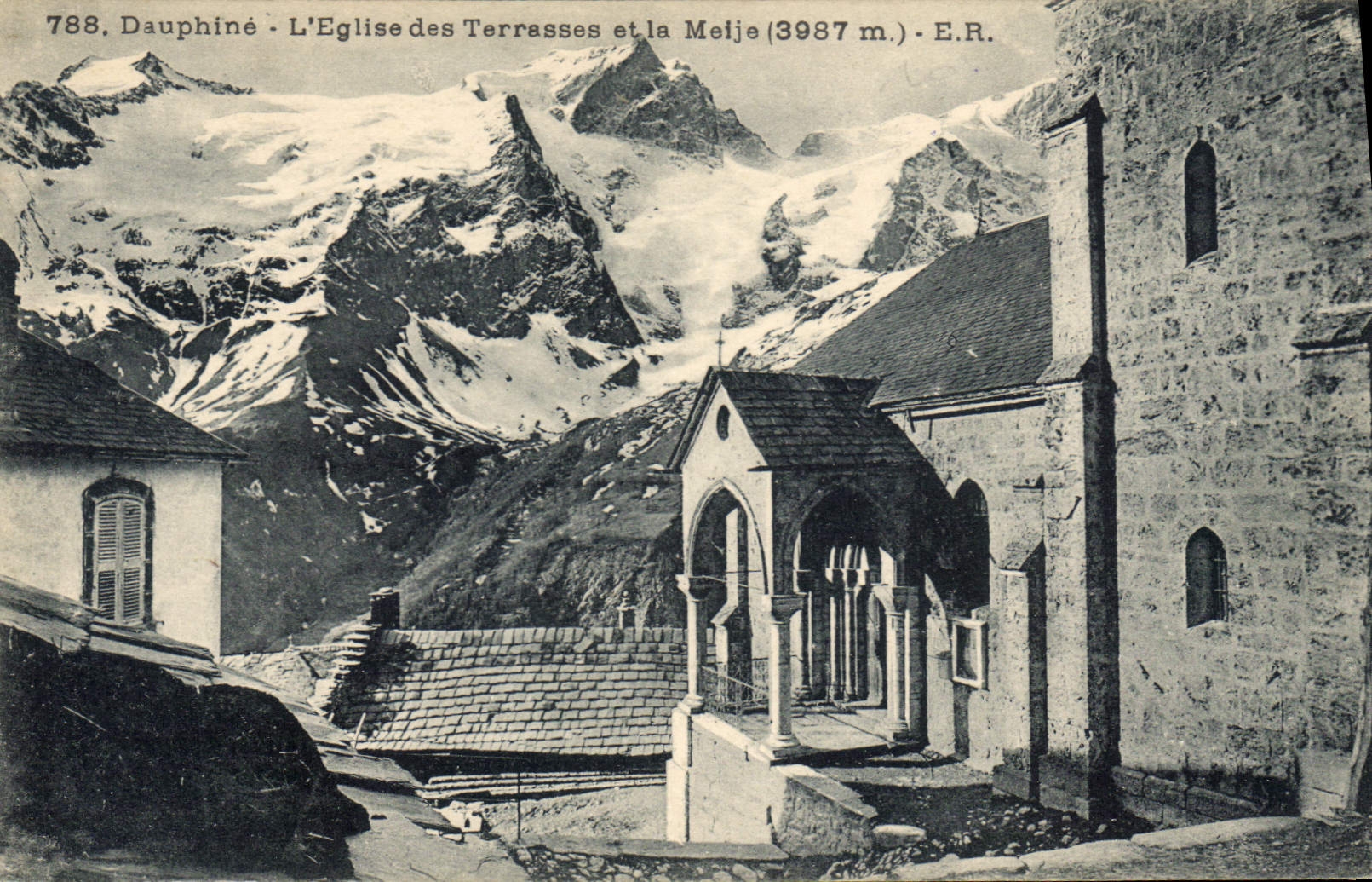 CPA Dauphine L'Eglise des Terrasses et la Meije 