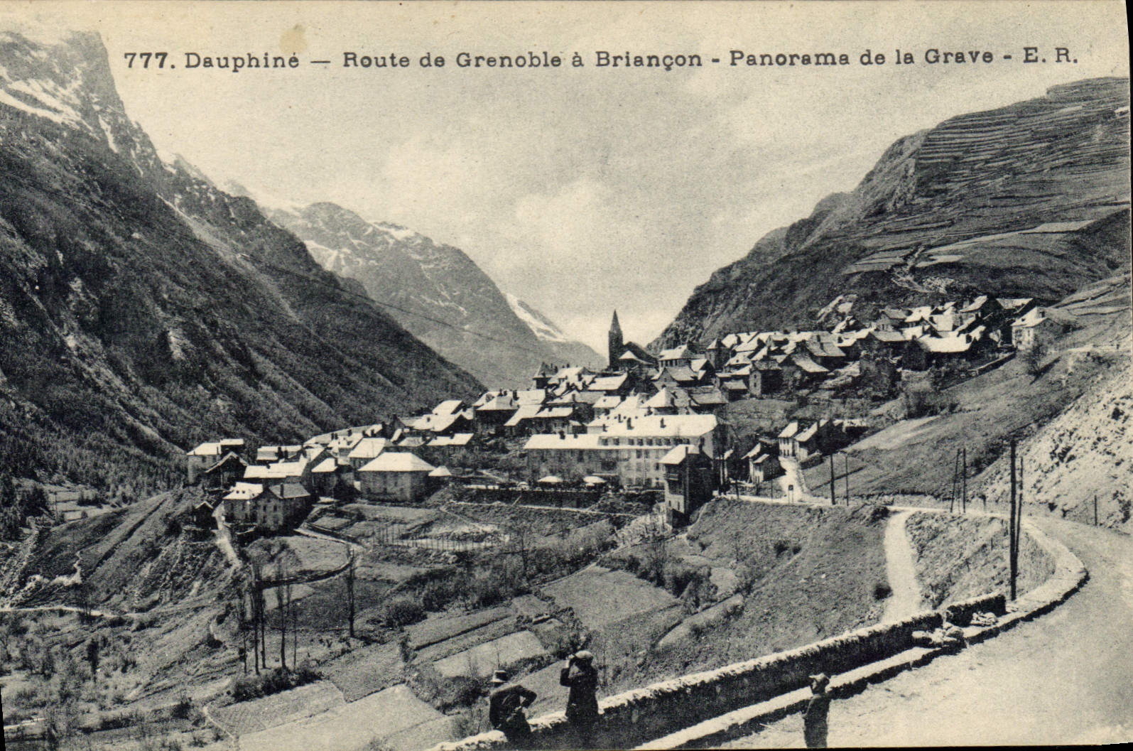CPA Dauphine Route de Grenoble a Briancon Panorama de la Grave