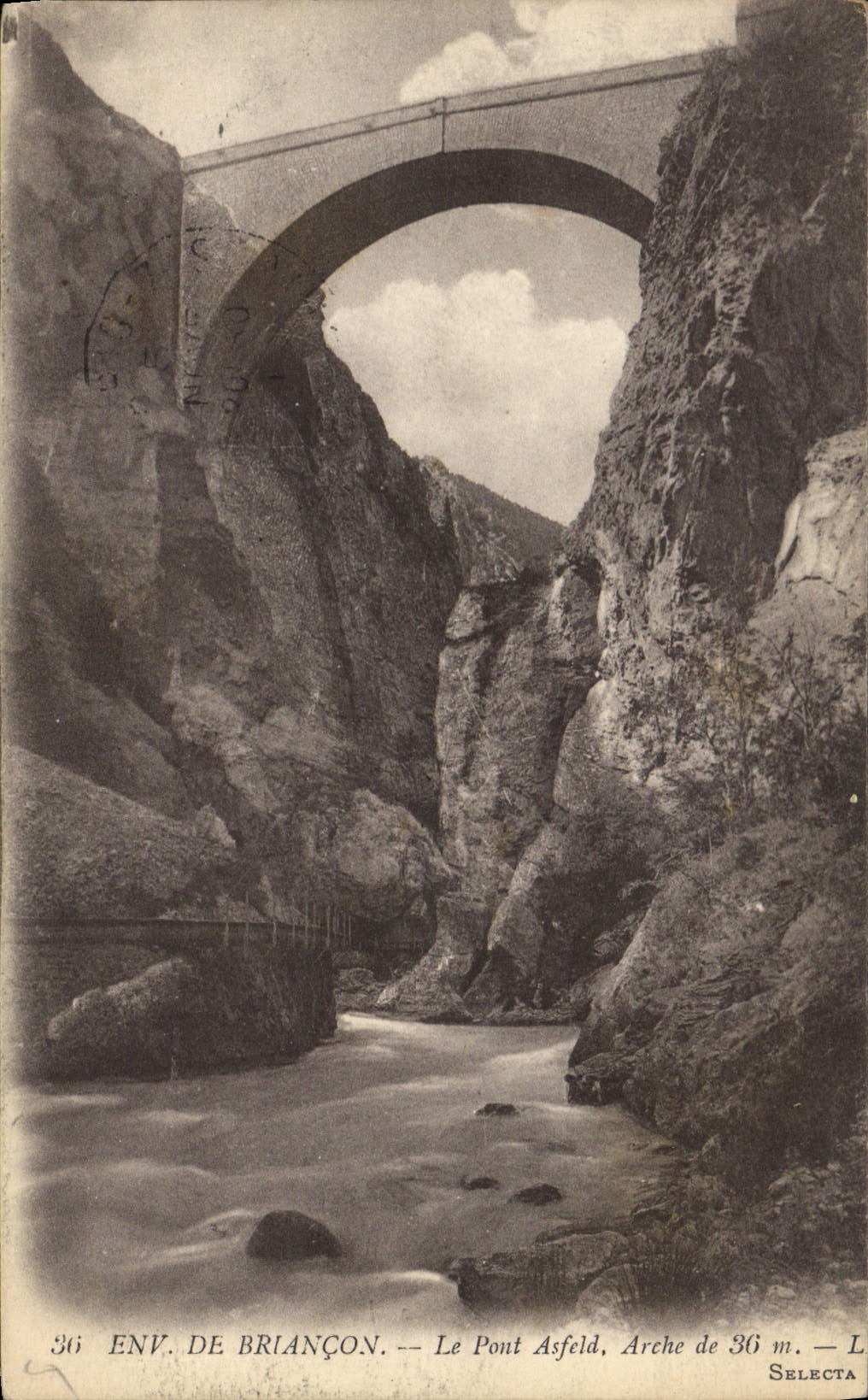 CPA Env de Briancon Le Pont d'Asfeld 