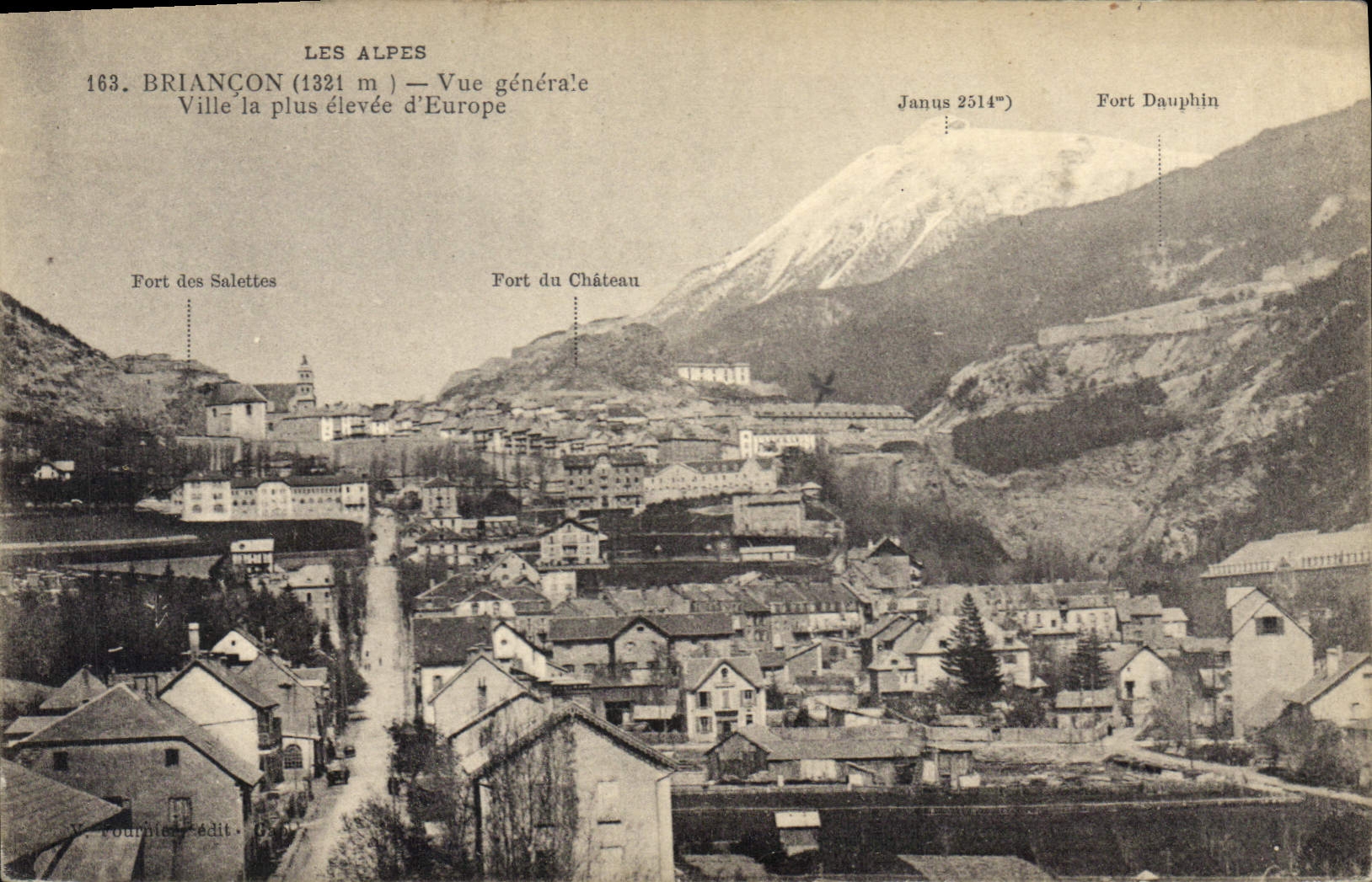 CPA Briancon Vue generale Ville la plus elevee d'Europe 