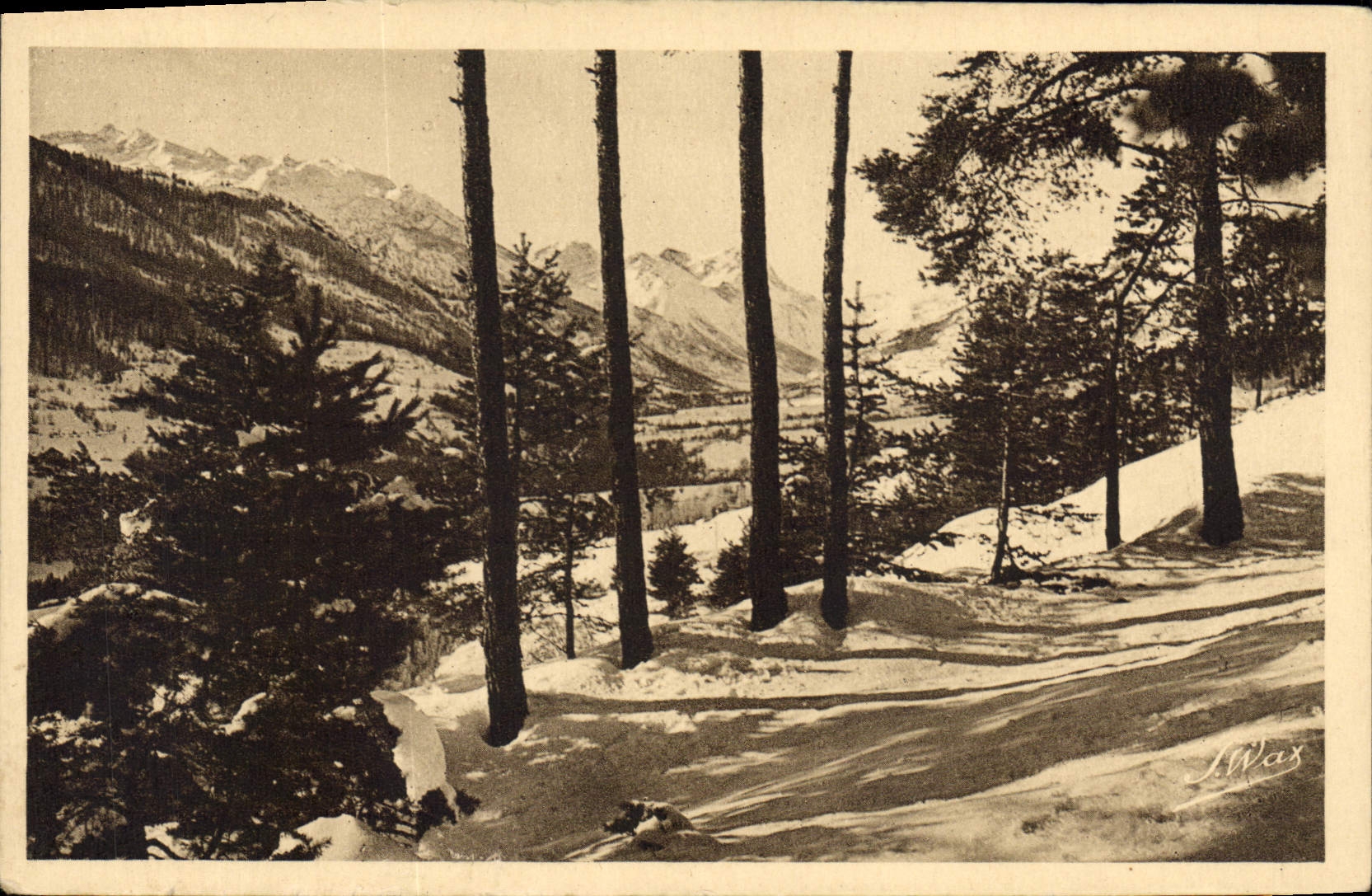 CPA Briancon Vue sur la Vallee du Lautaret l'Hiver 