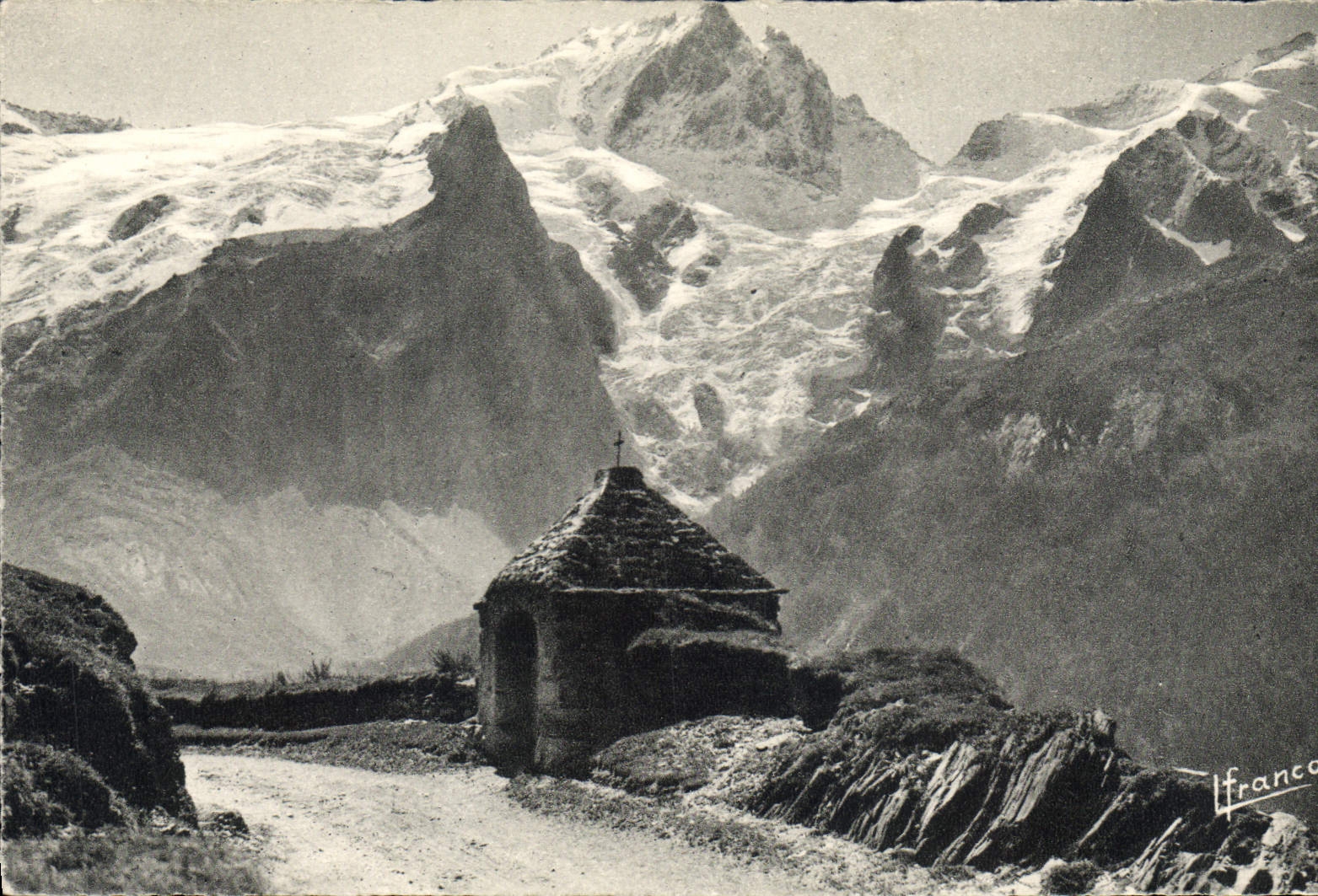 CPA Briancon La Grave Oratoire du Chazelet et la Meije 
