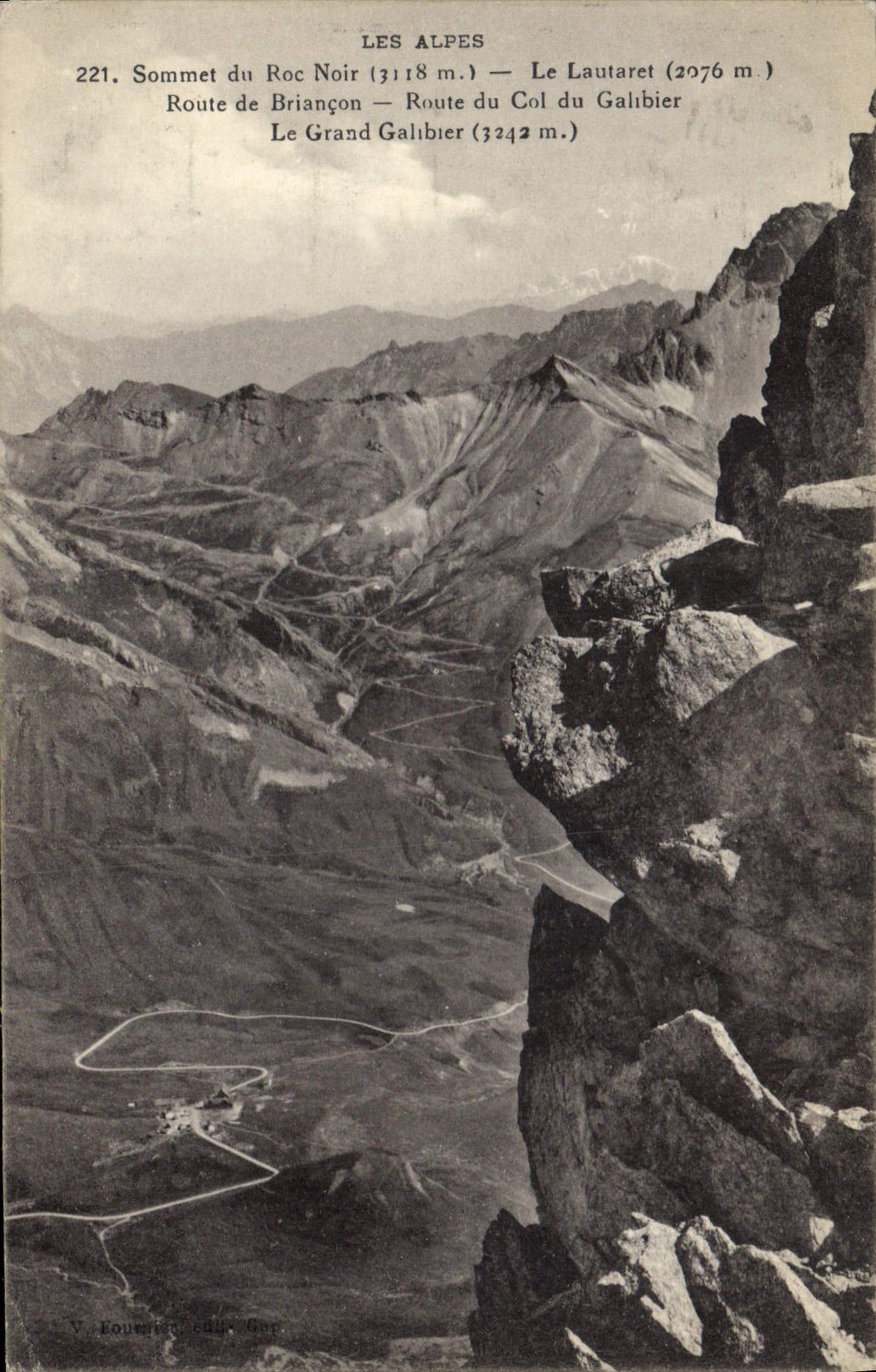 CPA Les Alpes Sommet du Roc Noir Le Lautaret Route de Briancon 