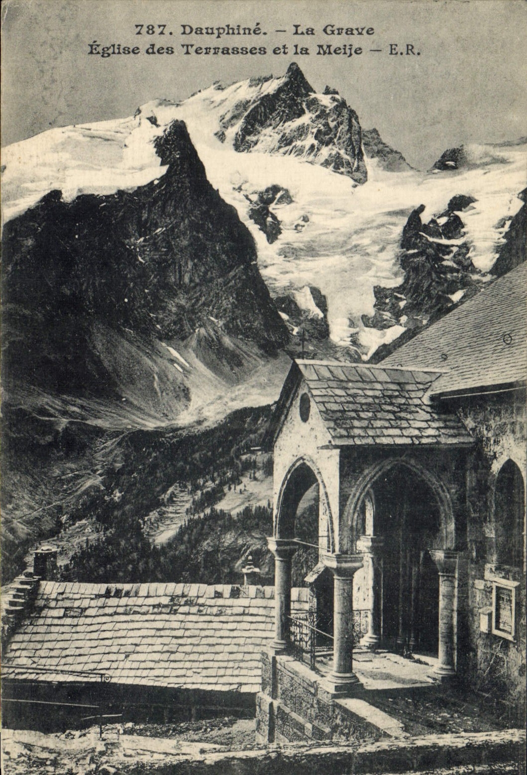 CPA Dauphine La Grave Eglise des Terrasses et la Meije