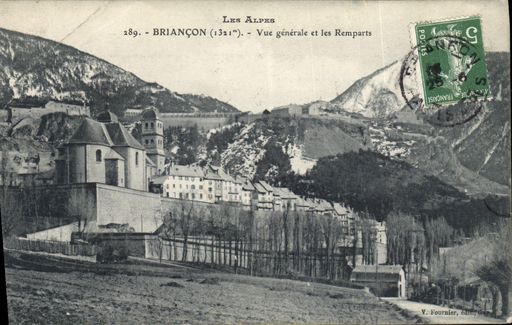 CPA Briancon Vue generale et les Remparts 