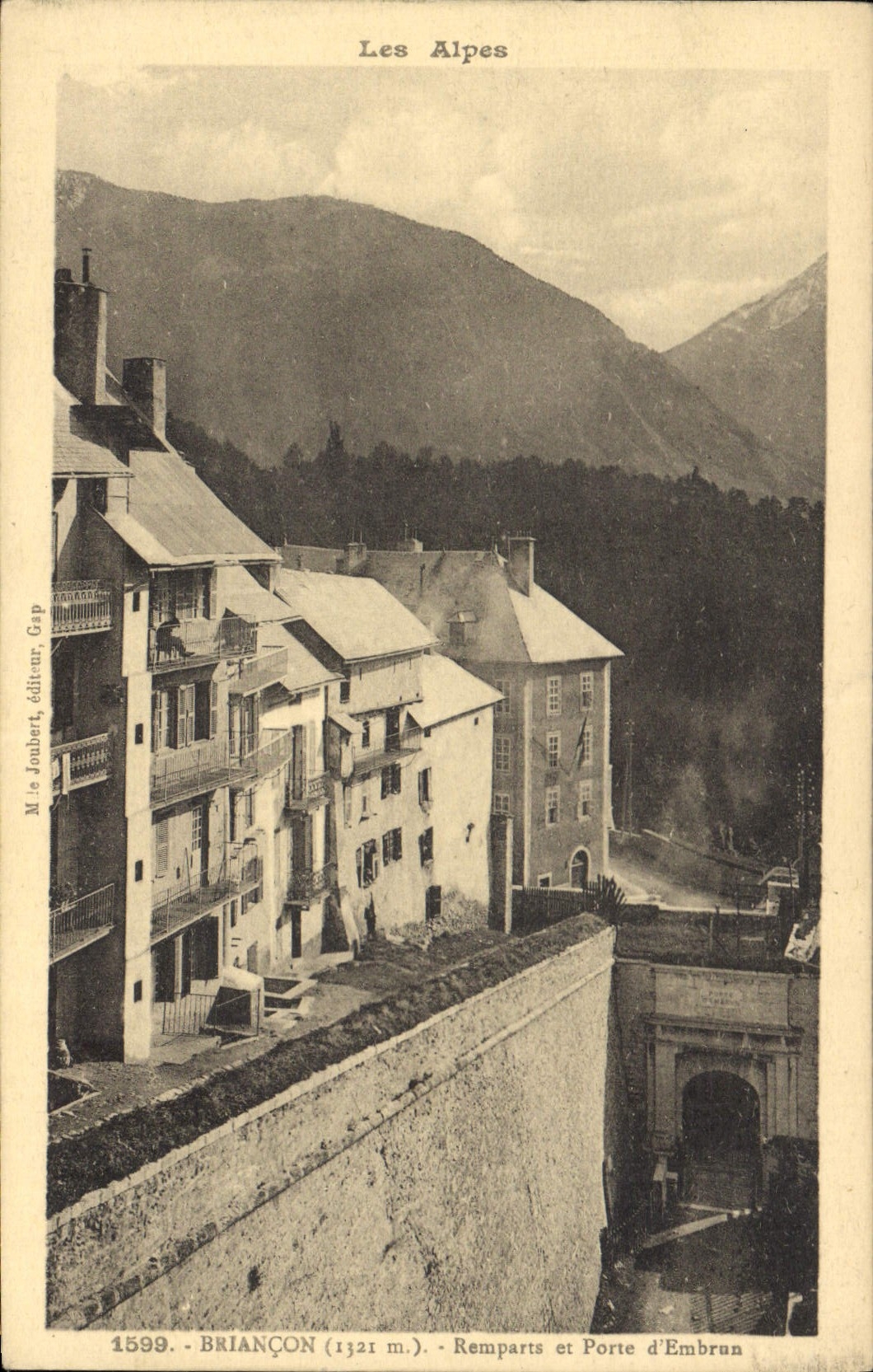 CPA Briancon Rempart et Porte d'Embrun