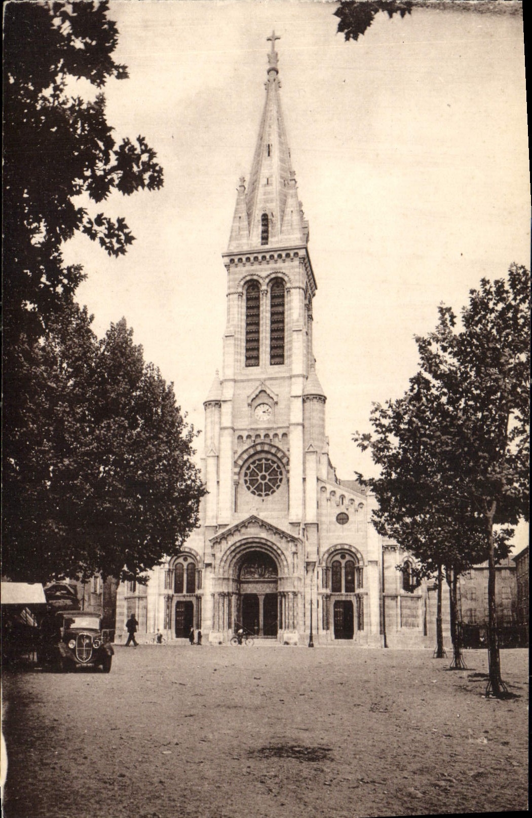 CPA Gap La Cathedrale 