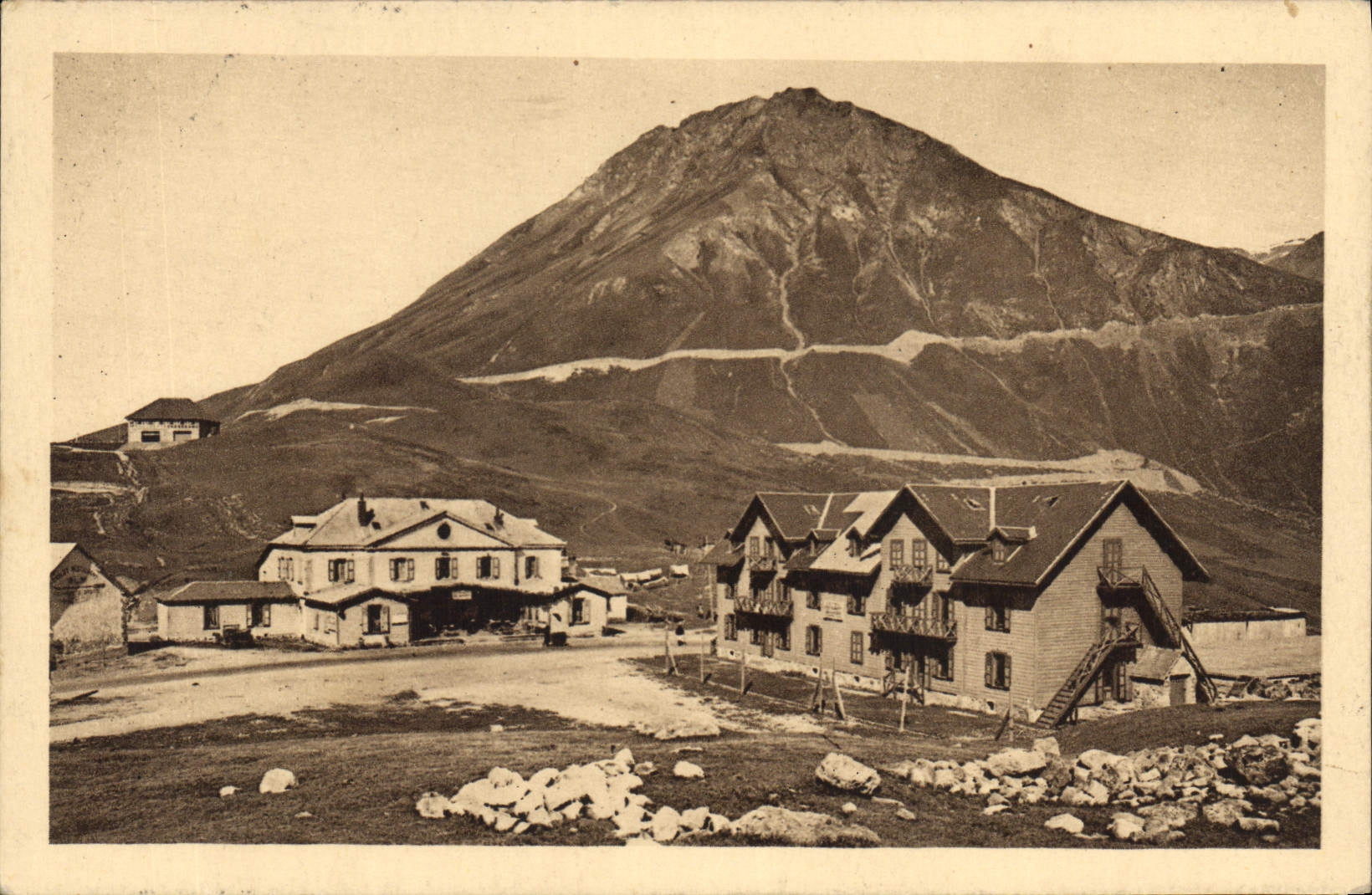 CPA Col du Lautaret Hotel des Glaciers Nouvelle Route du Galibier 