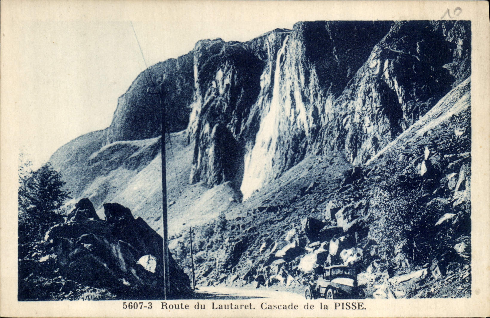CPA Route du Lautaret Cascade de la Pisse 