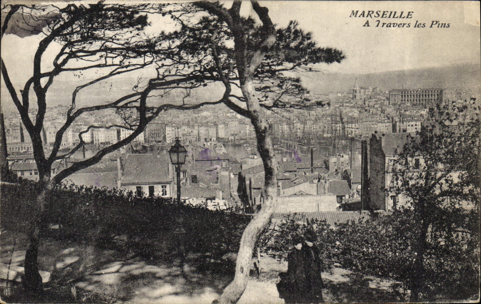 CPA Marseille a Travers les Pins 