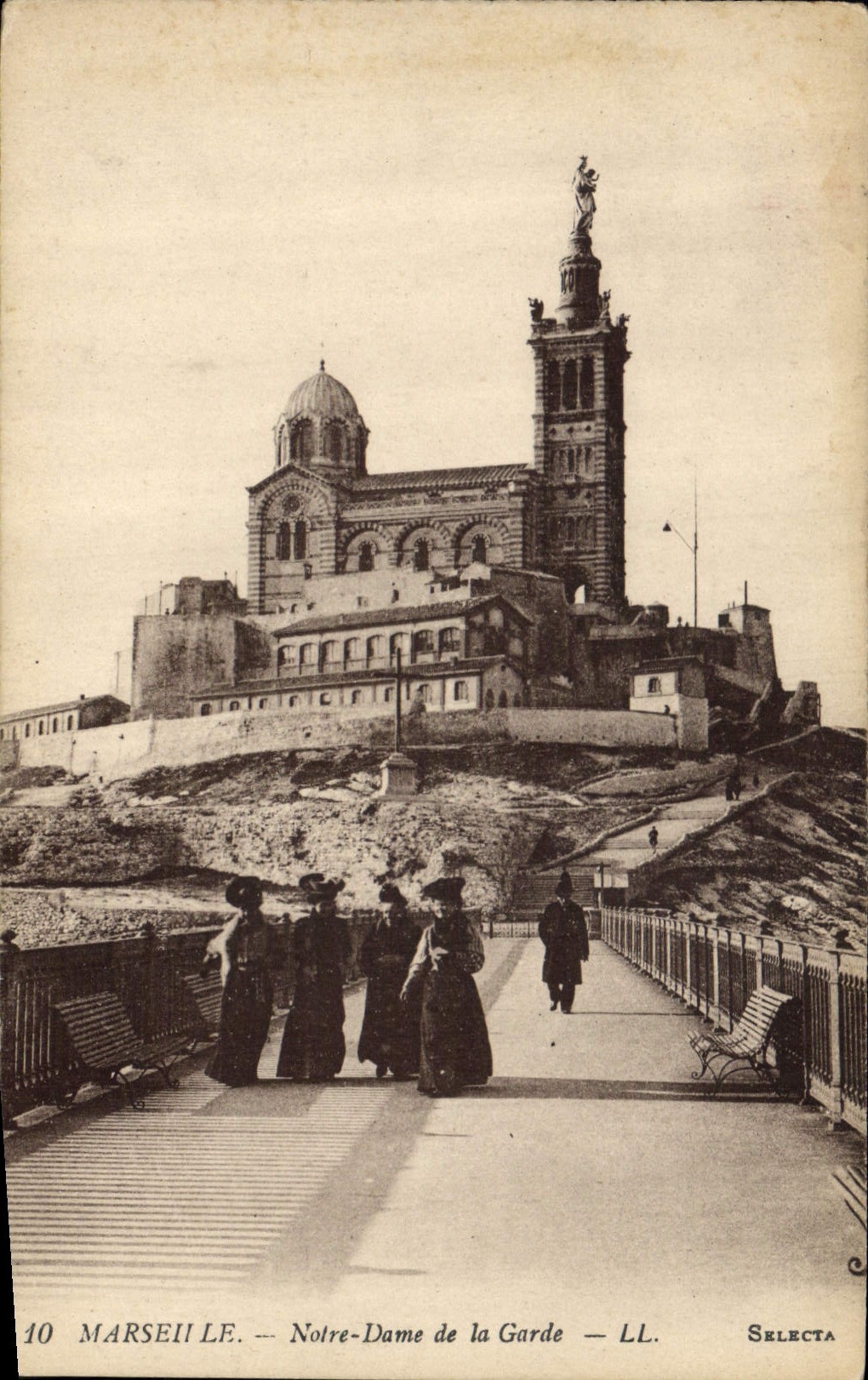 CPA Marseille Notre Dame de la Garde 