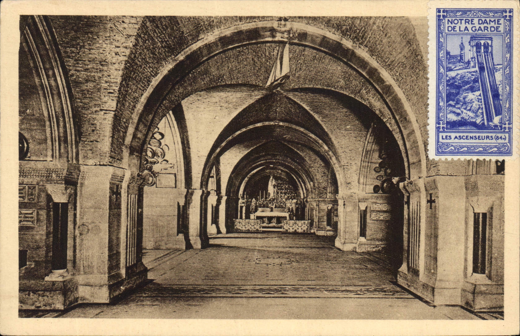 CPA Marseille N D de la Garde la Crypte 