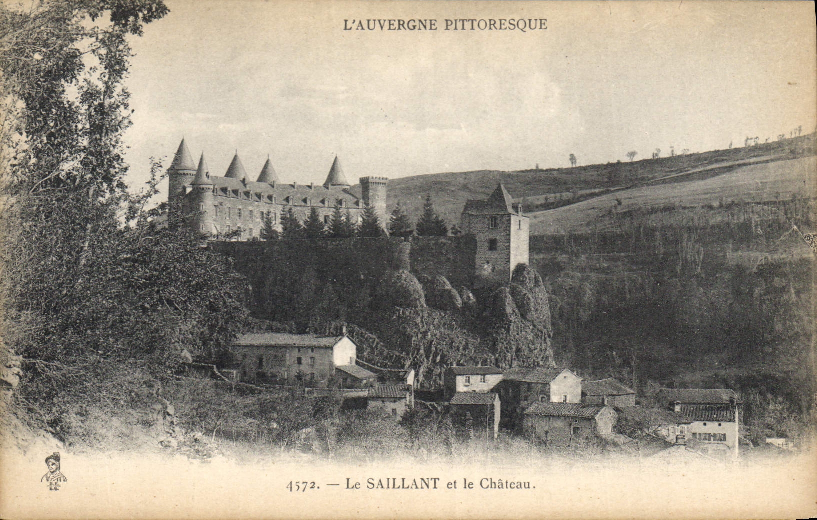 CPA Le Saillans et le Chateau 