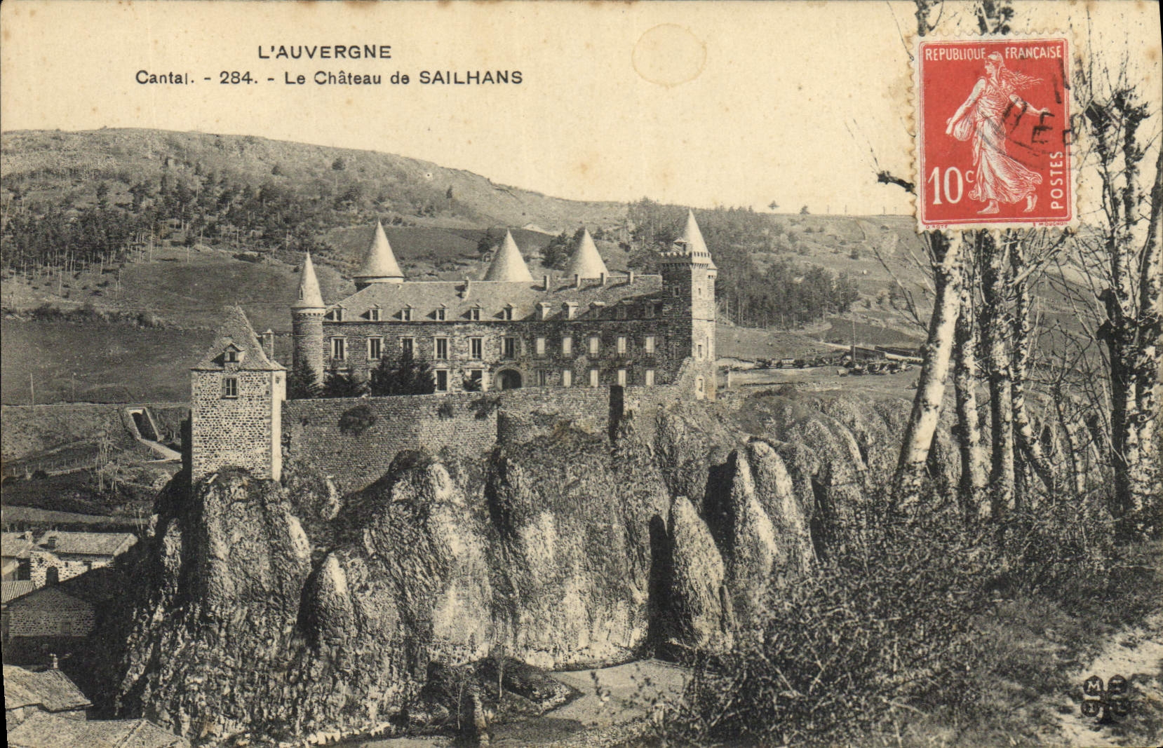 CPA L'Auvergne Cantal le Chateau du Sailhans