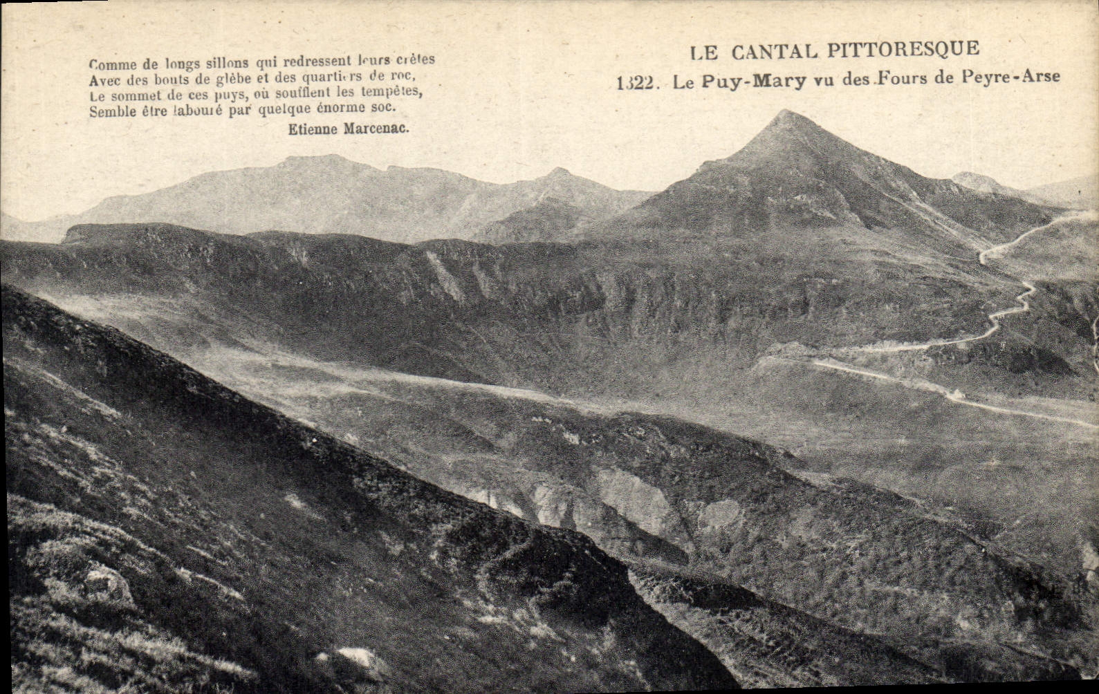 CPA Le Cantal Pittoresque le Puy Mary vu des Fours de Peyre Arse 