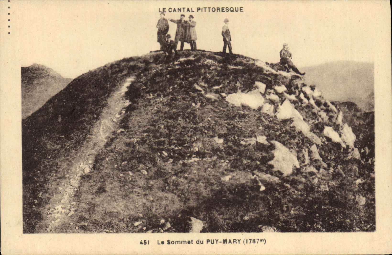 CPA Le Cantal Pittoresque le Sommet de Puy Mary 