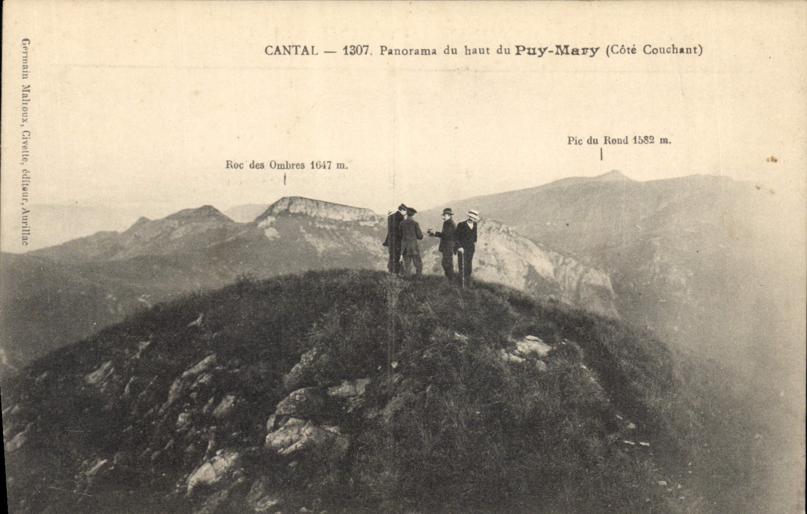CPA Cantal Panorama du Haut du Puy Mary Cote Couchant 