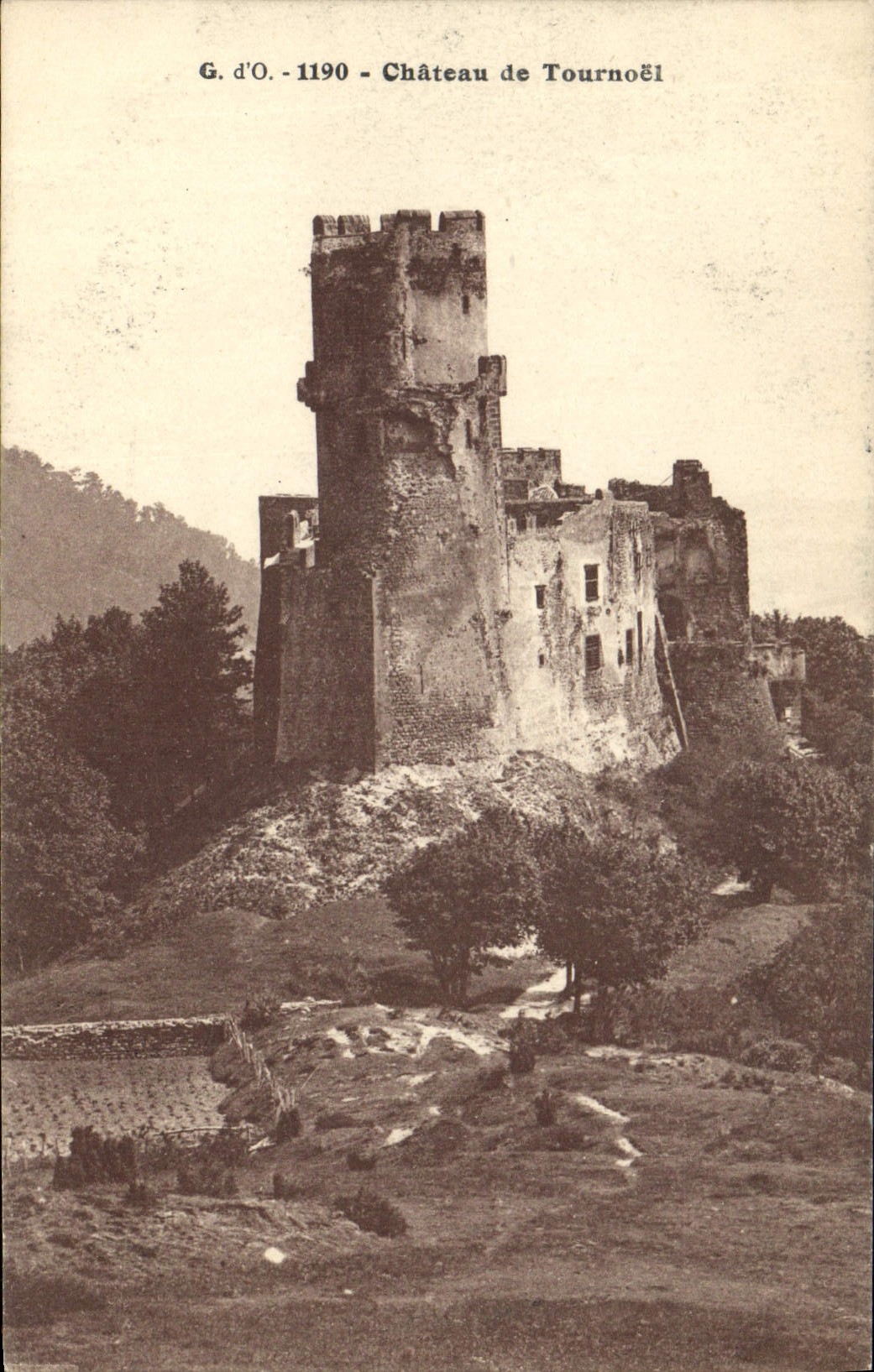 CPA Chateau de Tournoel 