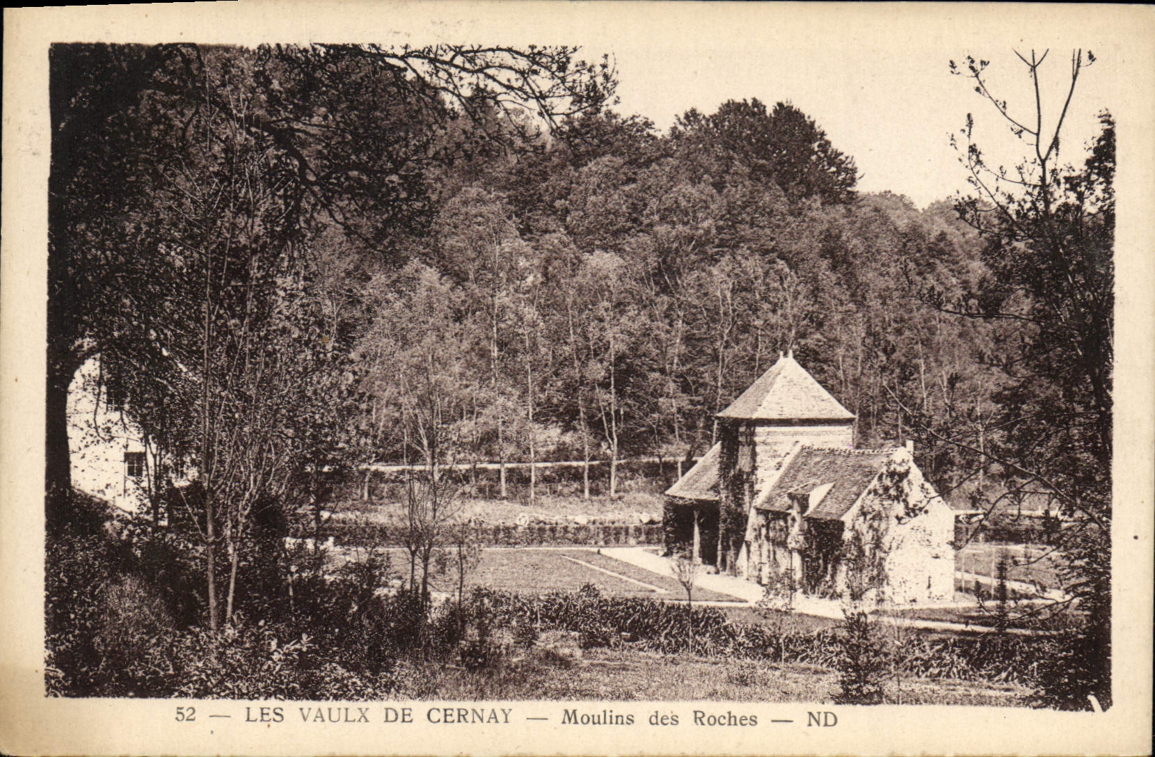 CPA Les Vaulx de Cernay Moulin des Roches