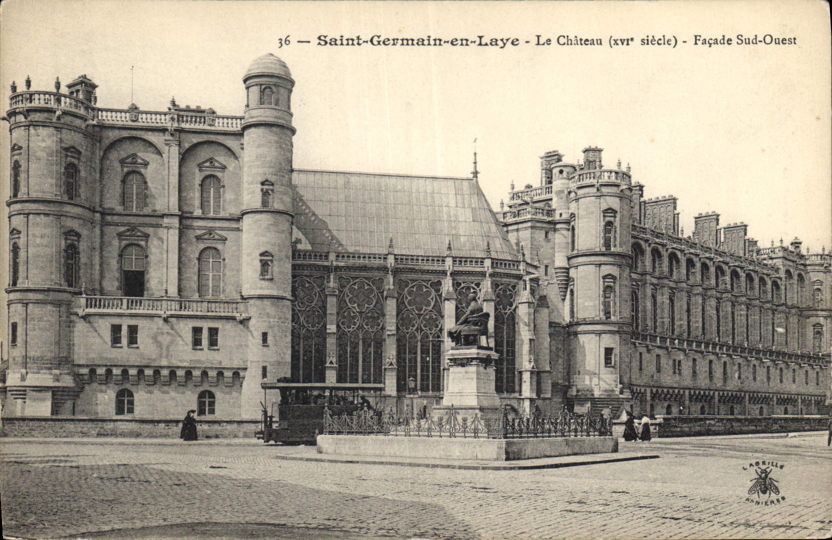 CPA Saint Germain en Laye le Chateau XVI siecle Facade Sud Ouest
