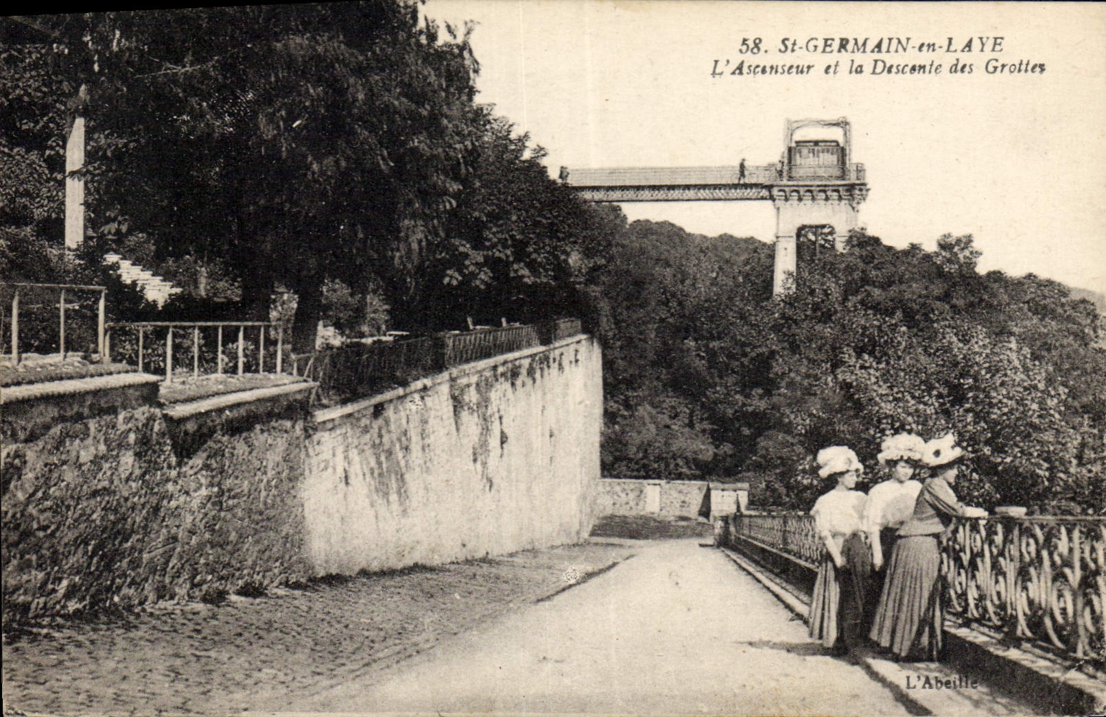 CPA Saint Germain en Laye l'Ascenseur et la Descente des Grottes