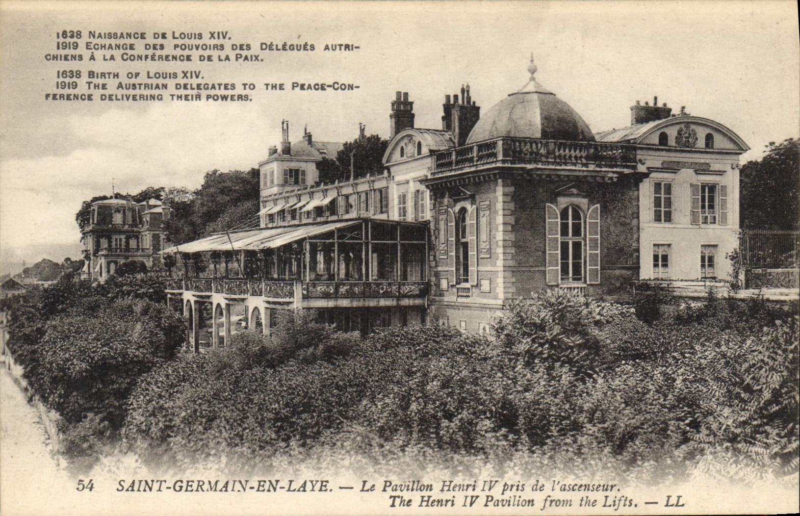 CPA Saint Germain en Laye le Pavillon Henri IV pris de l'ascenseur 