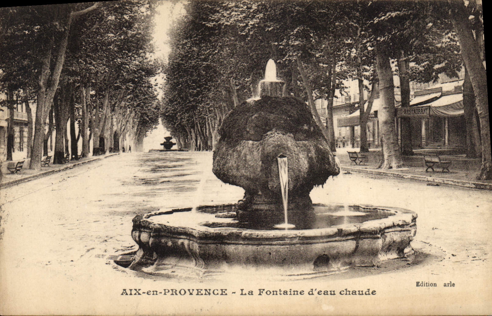 CPA Aix en Provence Fontaine d'eau chaude 