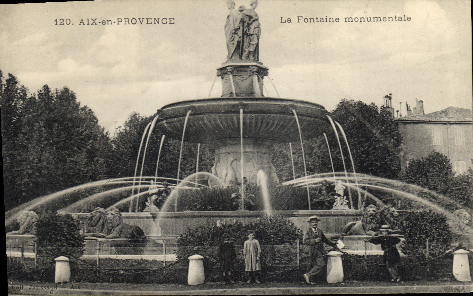 CPA Aix en Provence La Fontaine Monumentale 