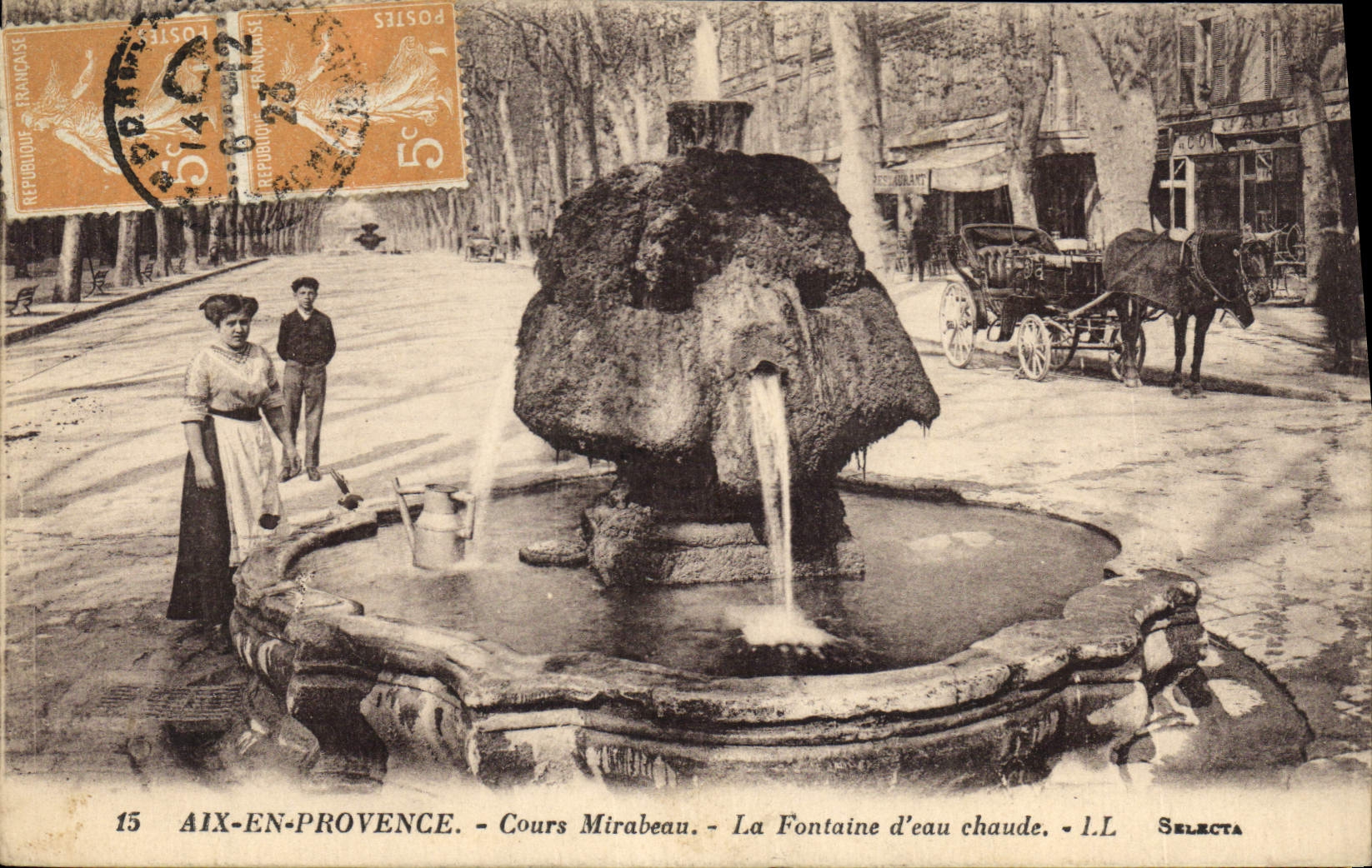 CPA Aix en Provence Cours Mirabeau La Fontaine d'eau chaude