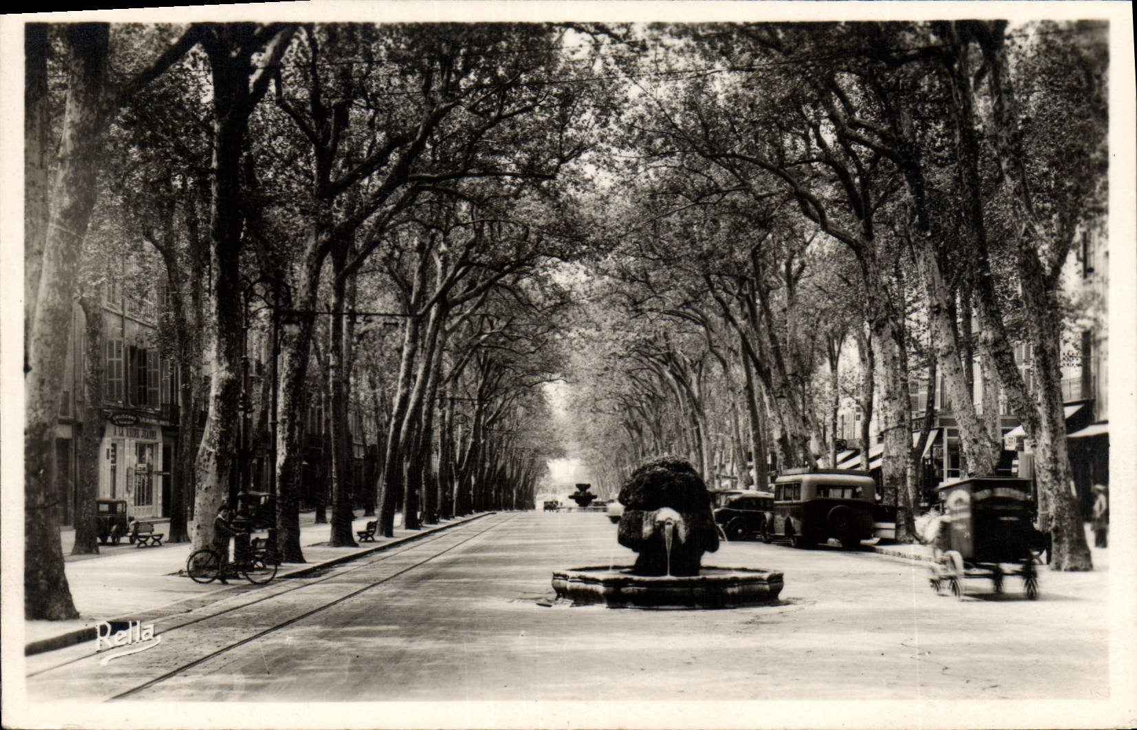 CPA Aix en Provence Le Cours Mirabeau 