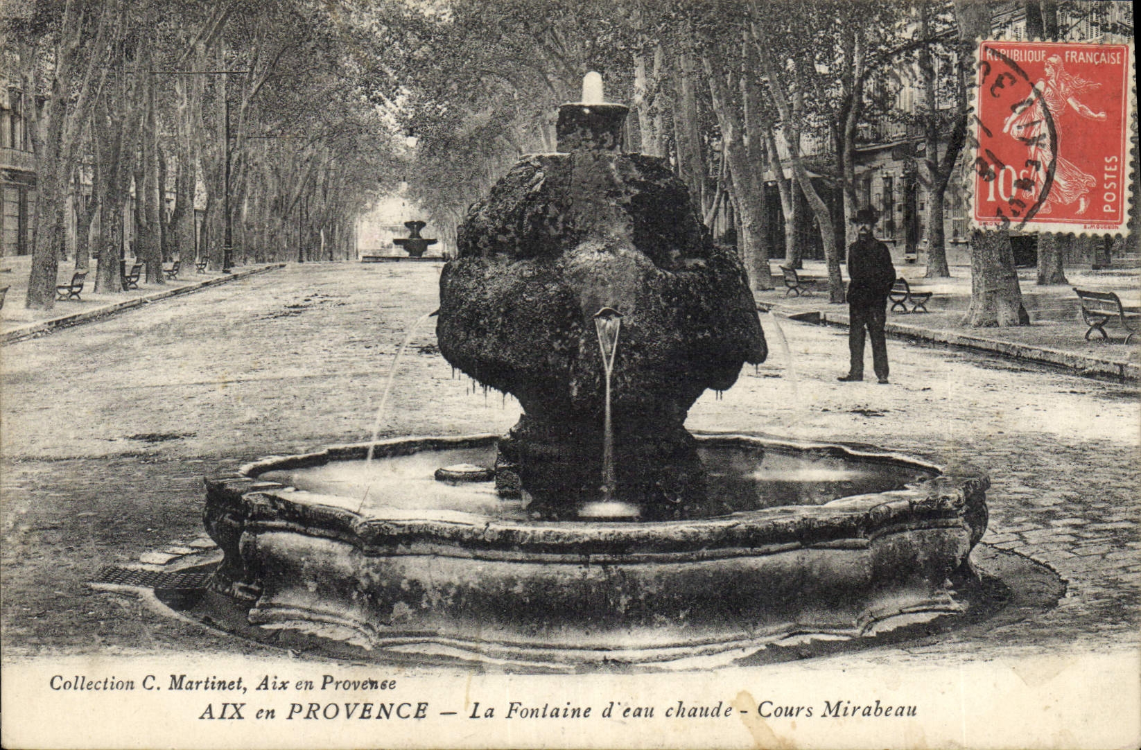 CPA Aix en Provence la Fontaine d'eau chaude Cours Mirabeau 