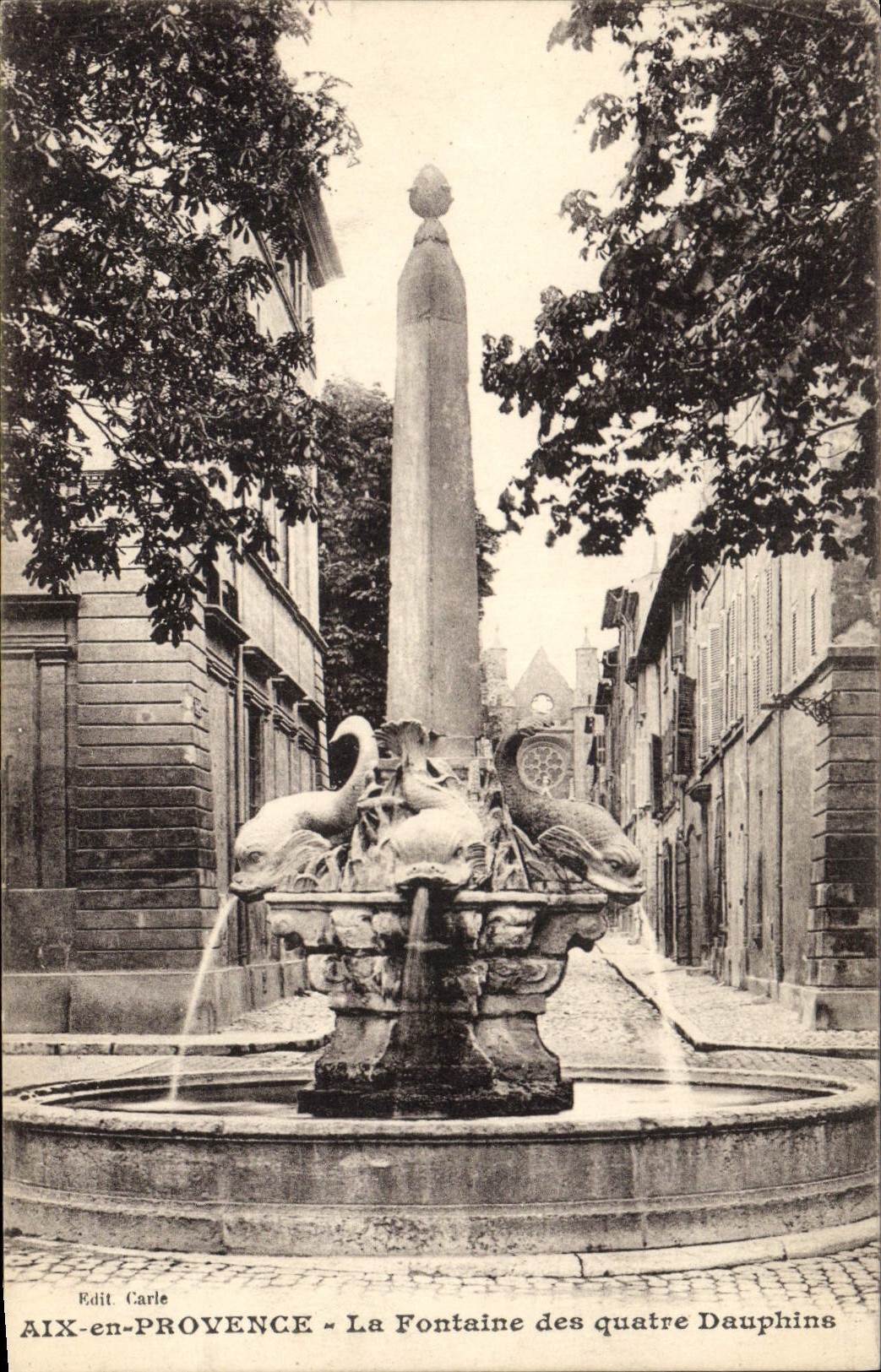 CPA Aix en Provence La Fontaine des Quatre Dauphins 