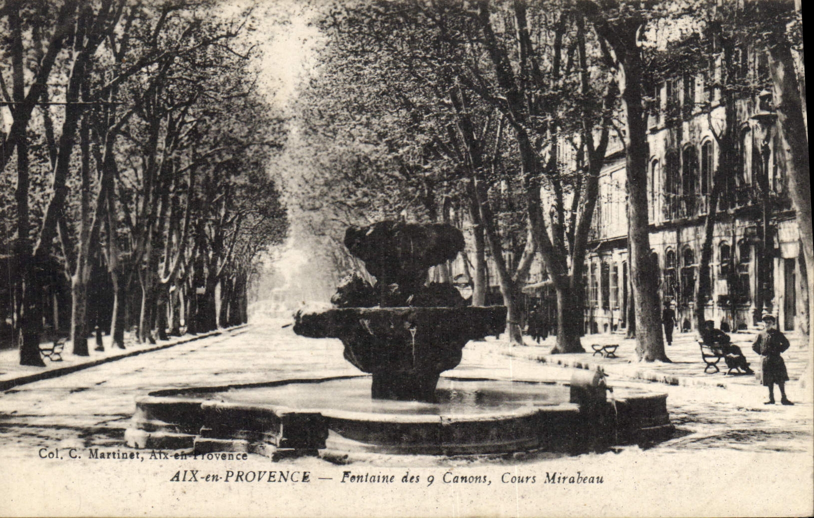 CPA Aix en Provence Fontaine des 9 Canons Cours Mirabeau 