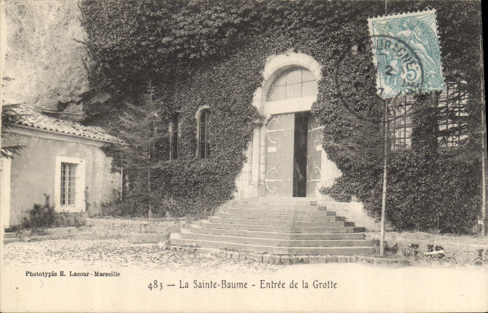 CPA La Sainte Baume Entree de la Grotte 