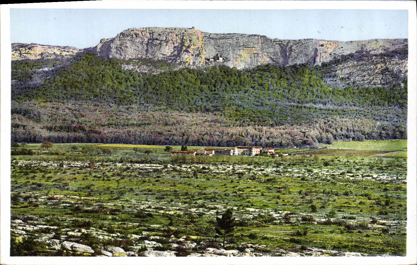 CPA La Sainte Baume Vue Generale 