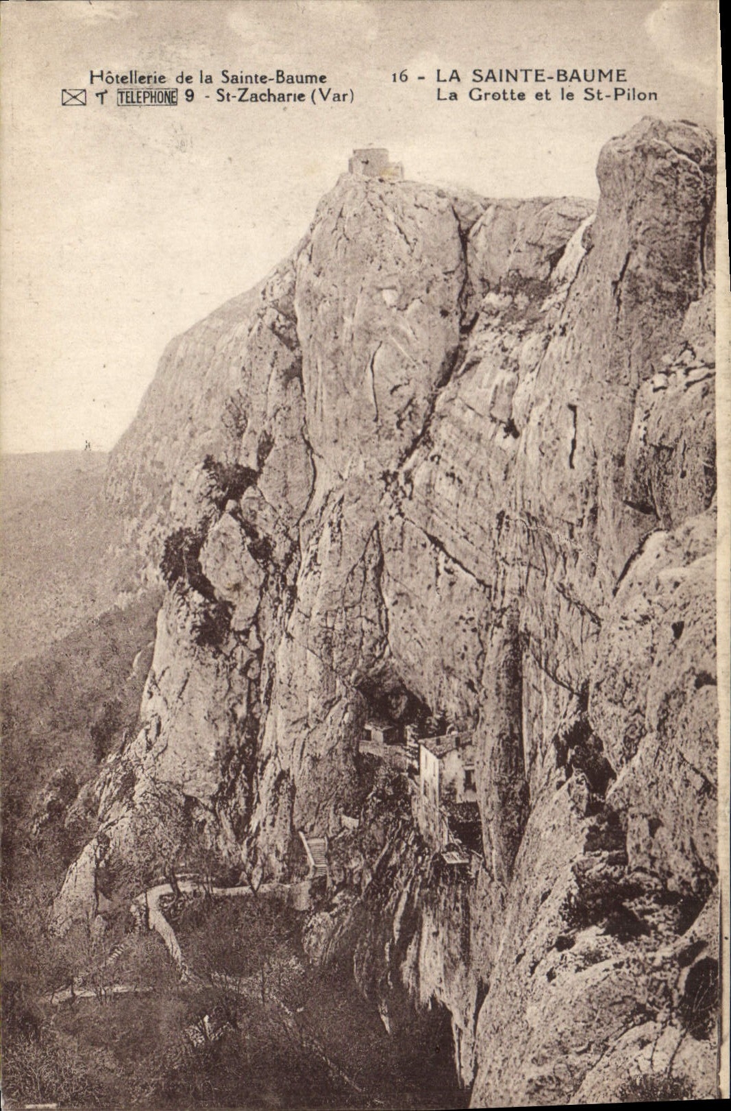 CPA La Sainte Baume La Grotte et le St Pilon 