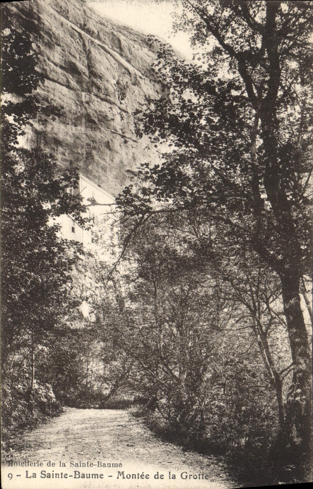 CPA La Sainte Baume Montee de la Grotte 